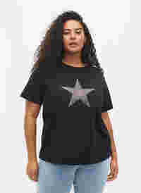 Ekologisesta puuvillasta valmistettu t-paita niiteillä, Black Star , Model