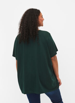 Lyhythihainen t-paita v-pääntiellä, Pine Grove, Model image number 1