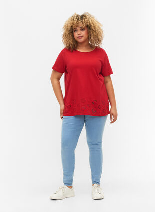 Puuvillainen T-paita brodeerauksella, Tango Red, Model image number 2
