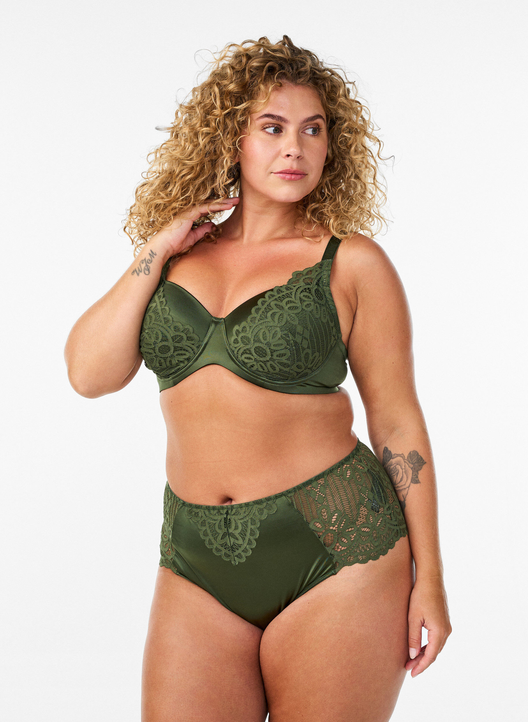 ZizziTopatut kaarituelliset rintaliivit pitsill&auml;, Vihre&auml;, Model image number 1