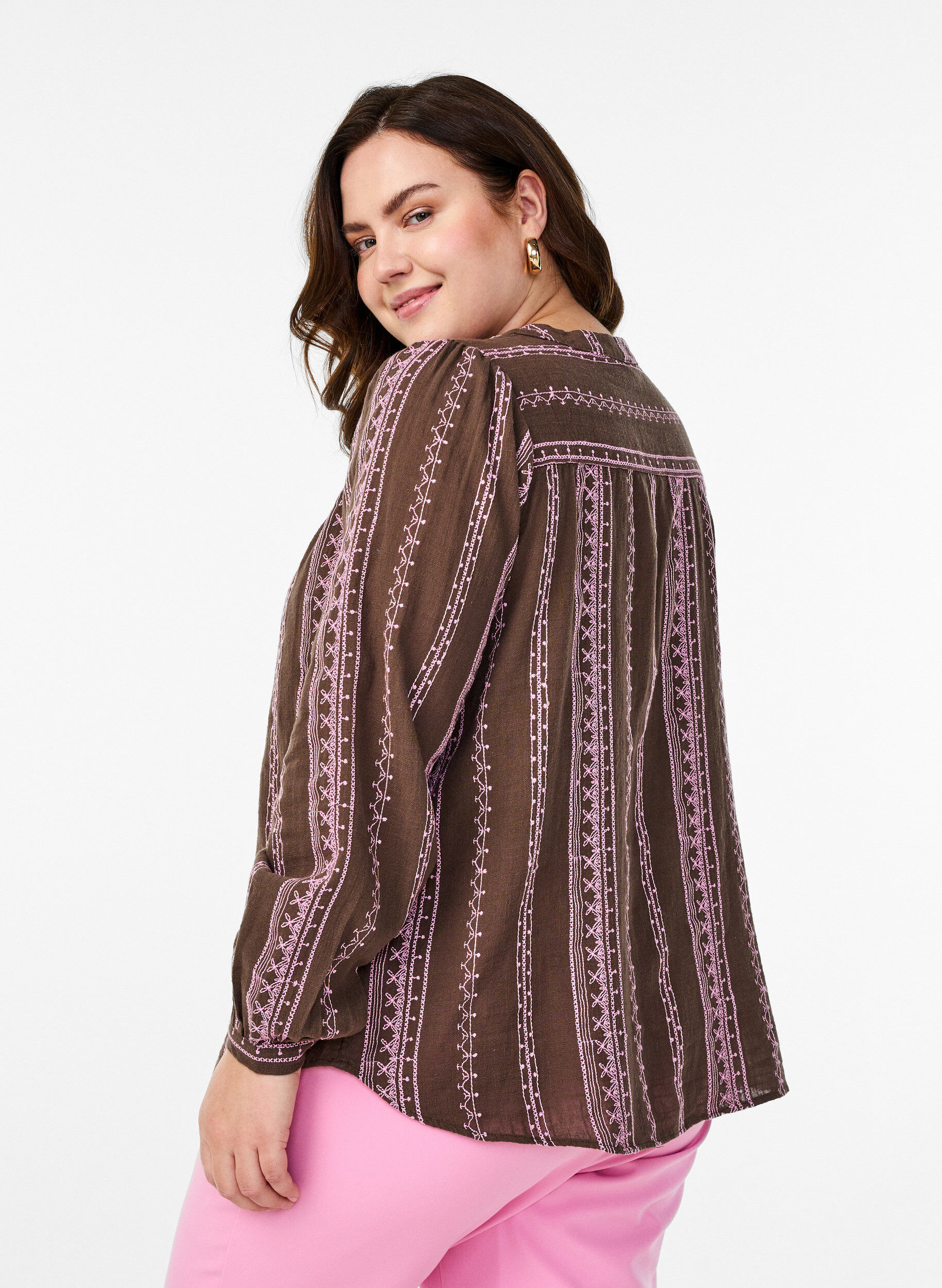 Zizzi Pusero kirjotulla kuviolla, Ruskea, Model image number 2