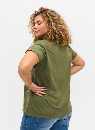 Ekologisesta puuvillasta valmistettu t-paita painatuksella, Four Leaf CloverText, Model image number 1