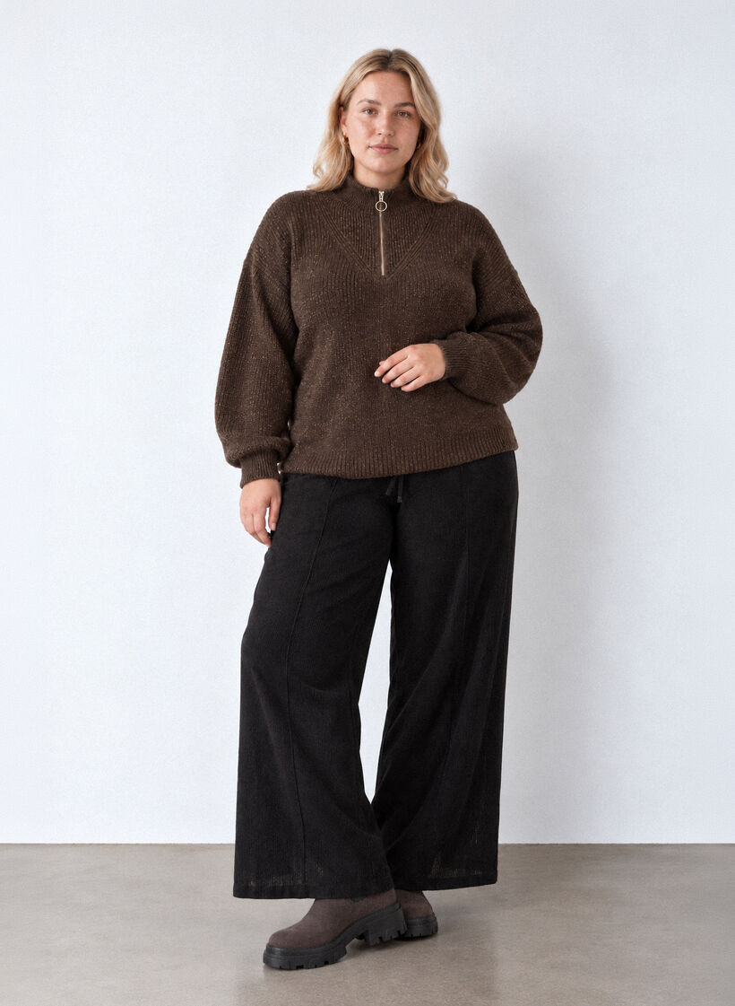 Rentoa eleganssia maanl&auml;heisiss&auml; s&auml;vyiss&auml;, , Model