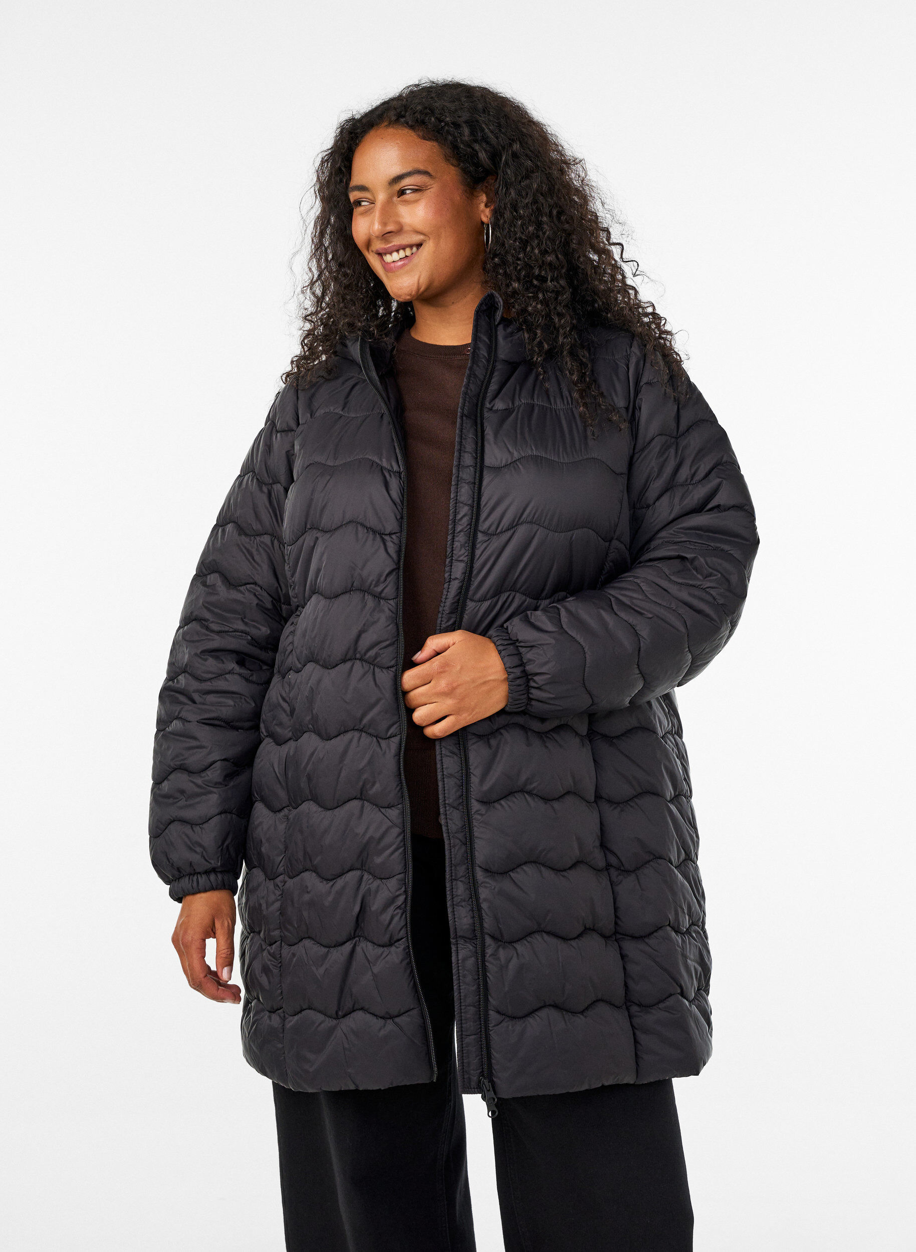 ZizziTikkitakki, Musta, Model image number 0