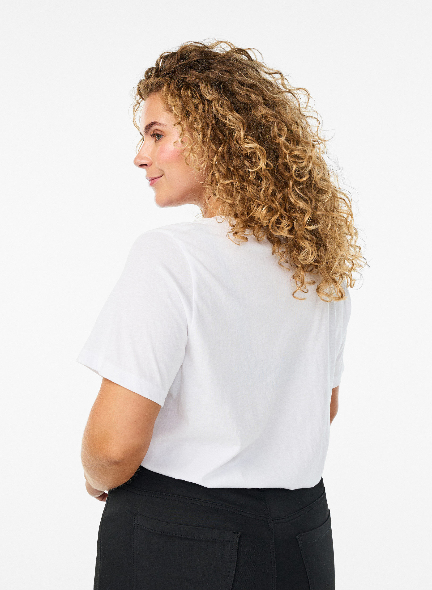 Zizzi Lyhythihainen V-kaula-aukkoinen t-paita, Valkoinen, Model image number 2