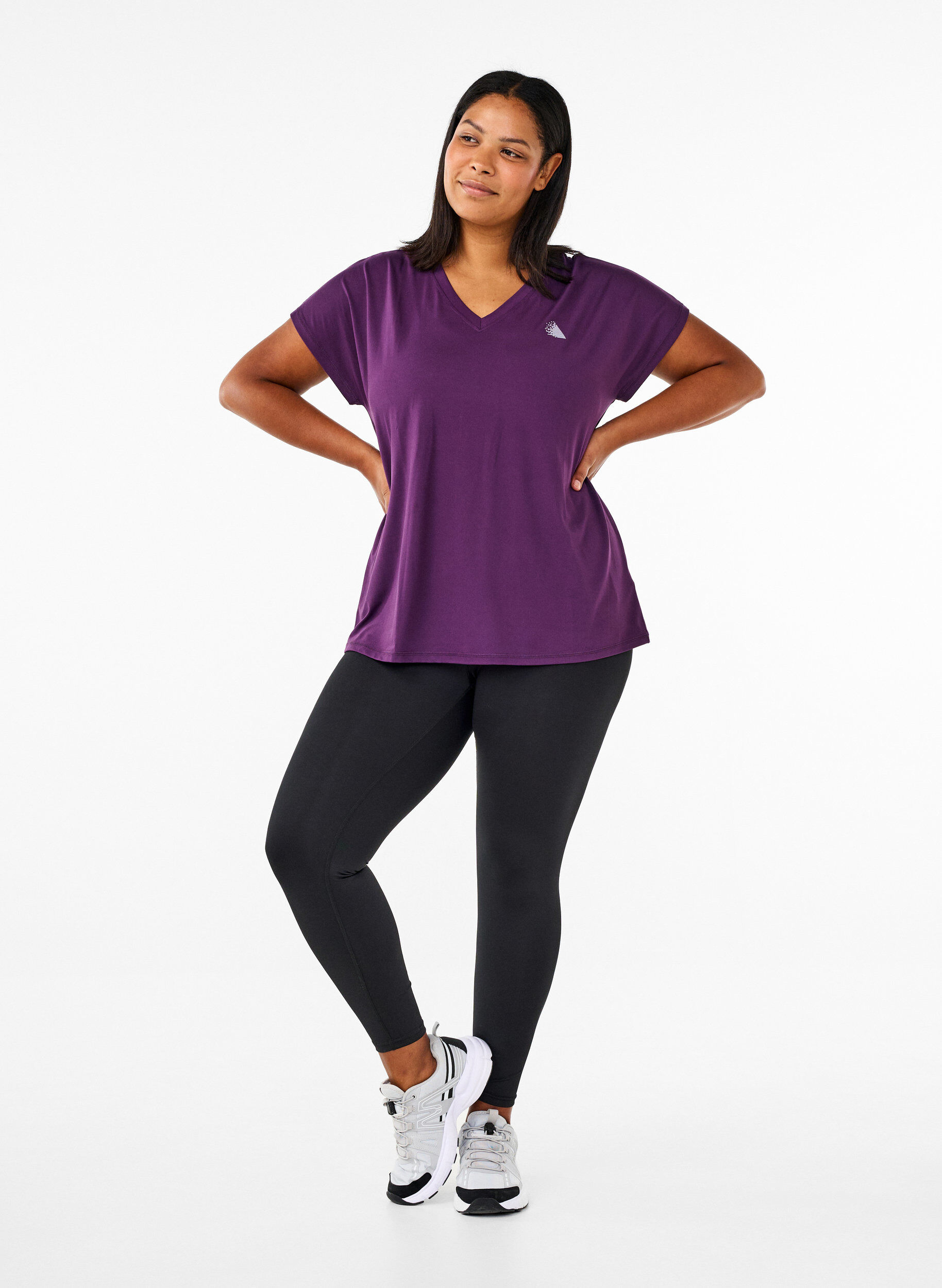 ZizziV&auml;lj&auml; treenipaita, jossa on V-p&auml;&auml;ntie, Violetti, Model image number 1