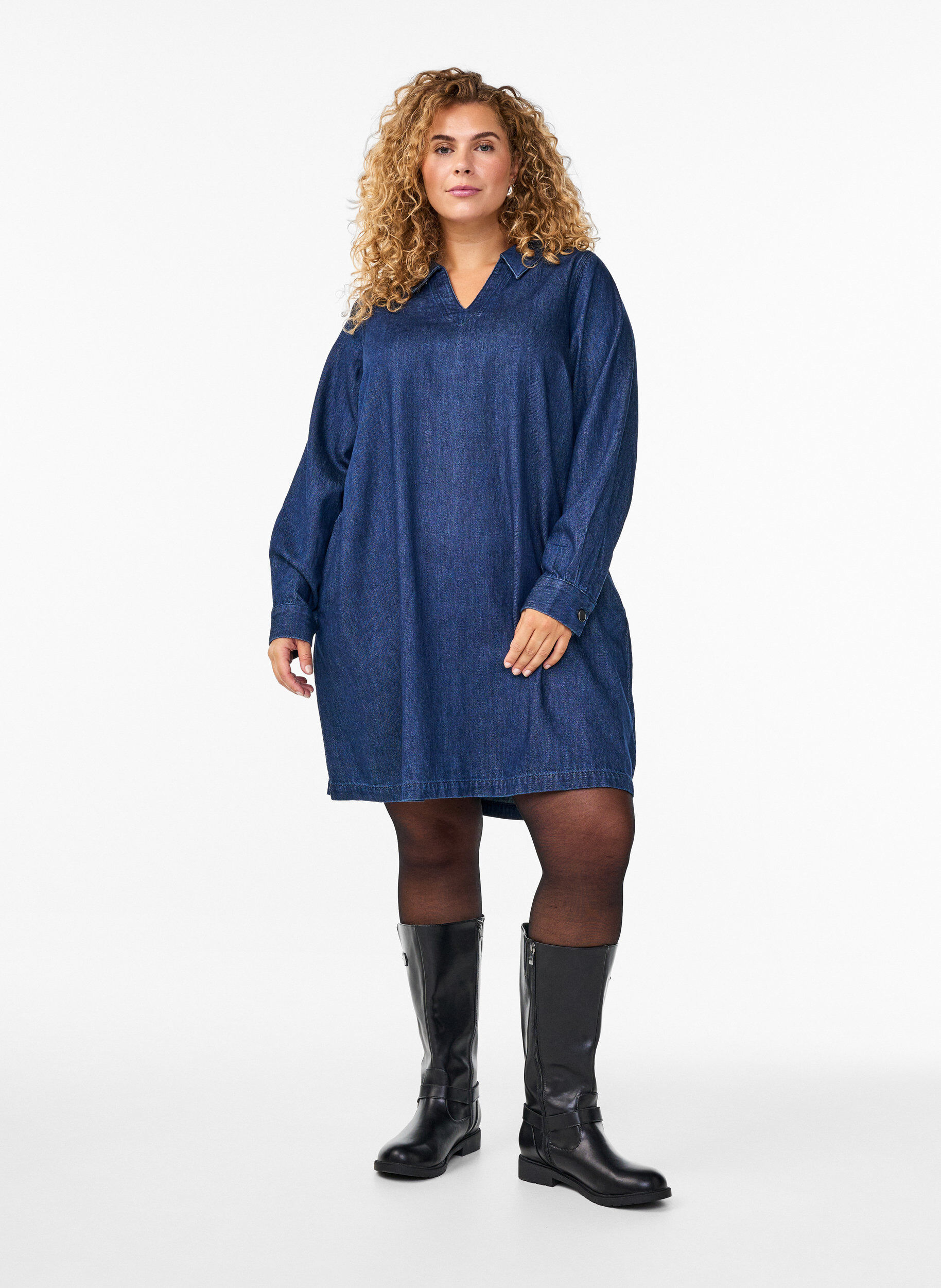 ZizziLyhyt farkkumekko V-p&auml;&auml;ntiell&auml; ja kauluksella, Sininen, Model image number 1
