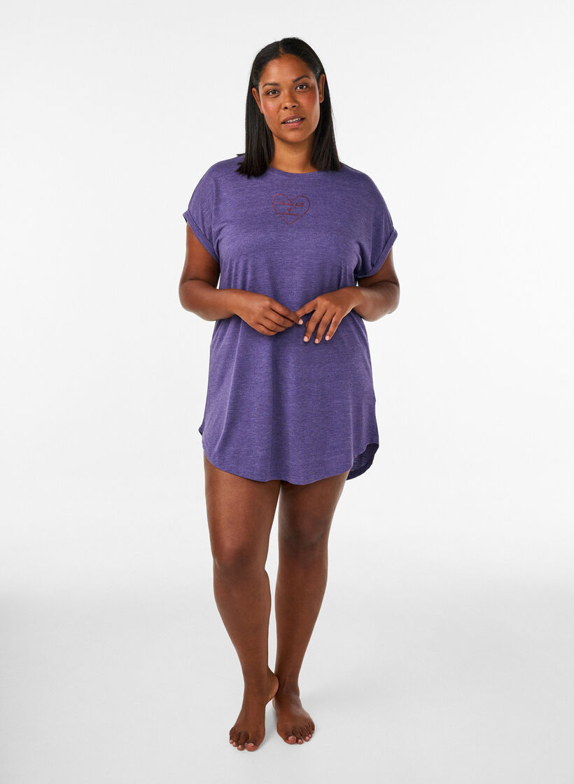 Lyhythihainen y&ouml;paita tekstipainatuksella, Violetti, Model image number 1