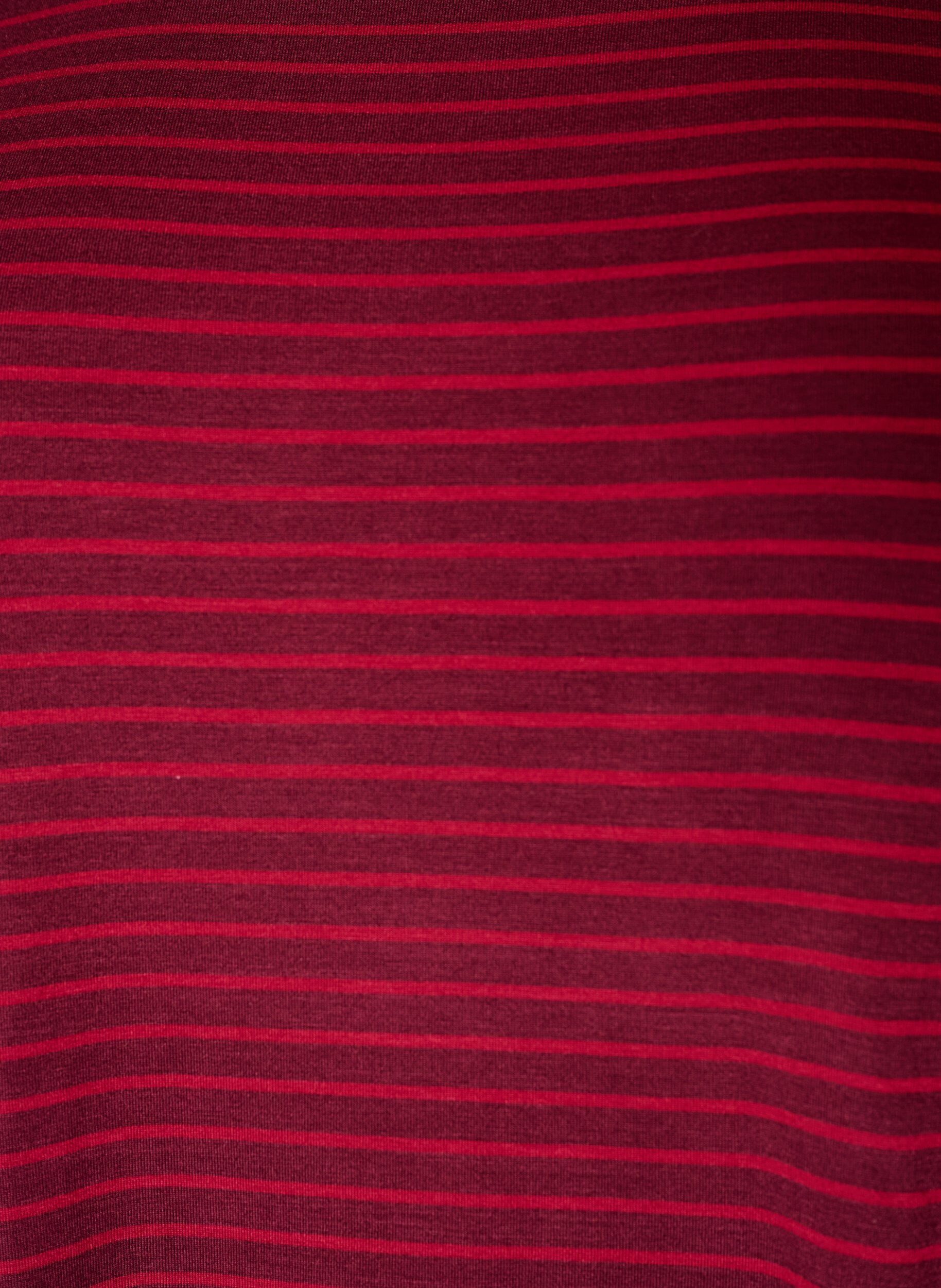 ZizziRaidallinen T-paita viskoosista py&ouml;re&auml;ll&auml; p&auml;&auml;ntiell&auml;, Punainen, Packshot image number 2