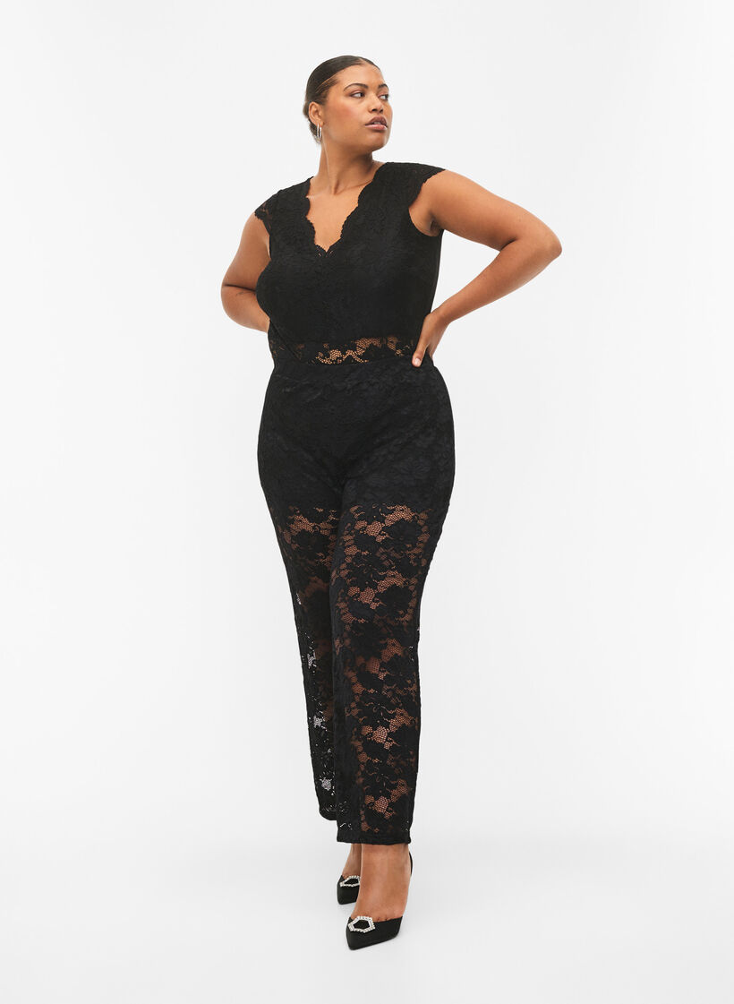 Body koristeellisella pitsillä ja v-kauluksella, Black, Model image number 2