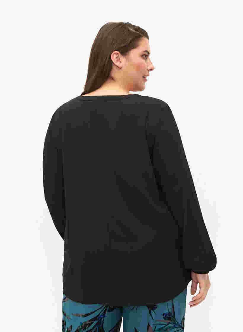 Yksivärinen pusero v-aukolla, Black, Model image number 1