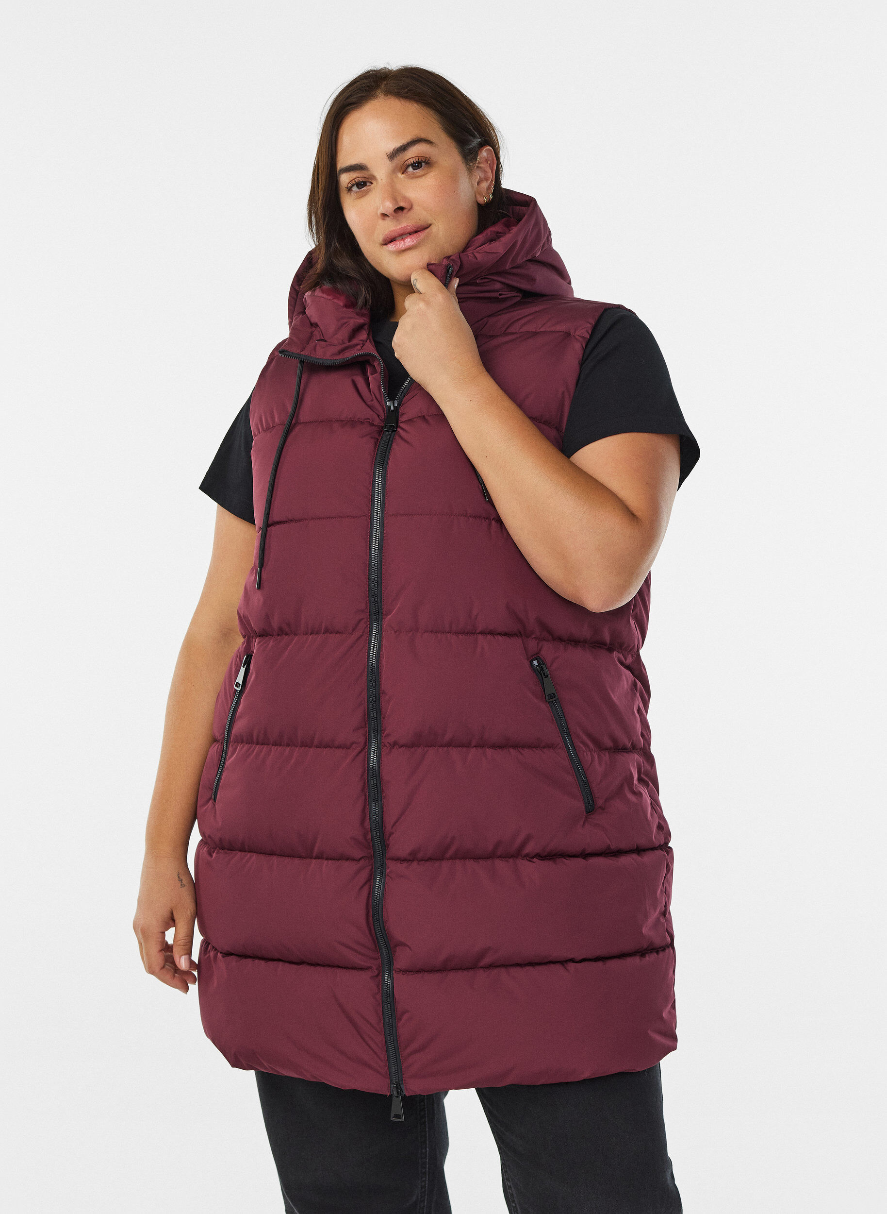ZizziPitk&auml; liivi hupulla ja taskuilla, Punainen, Model image number 0