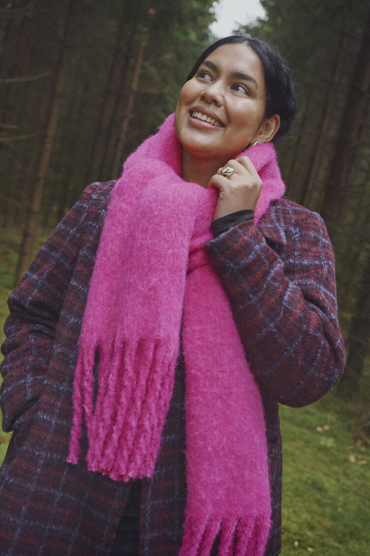 V&auml;rik&auml;s talvinen eleganssi, , Model