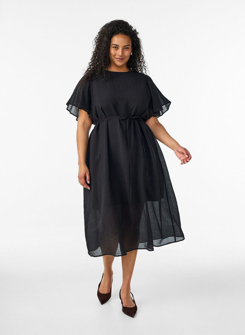 Nilkkapituinen mekko, jossa on hulmuavat hihat ja solmittava vy&ouml;t&auml;r&ouml;, Musta, Model image number 0