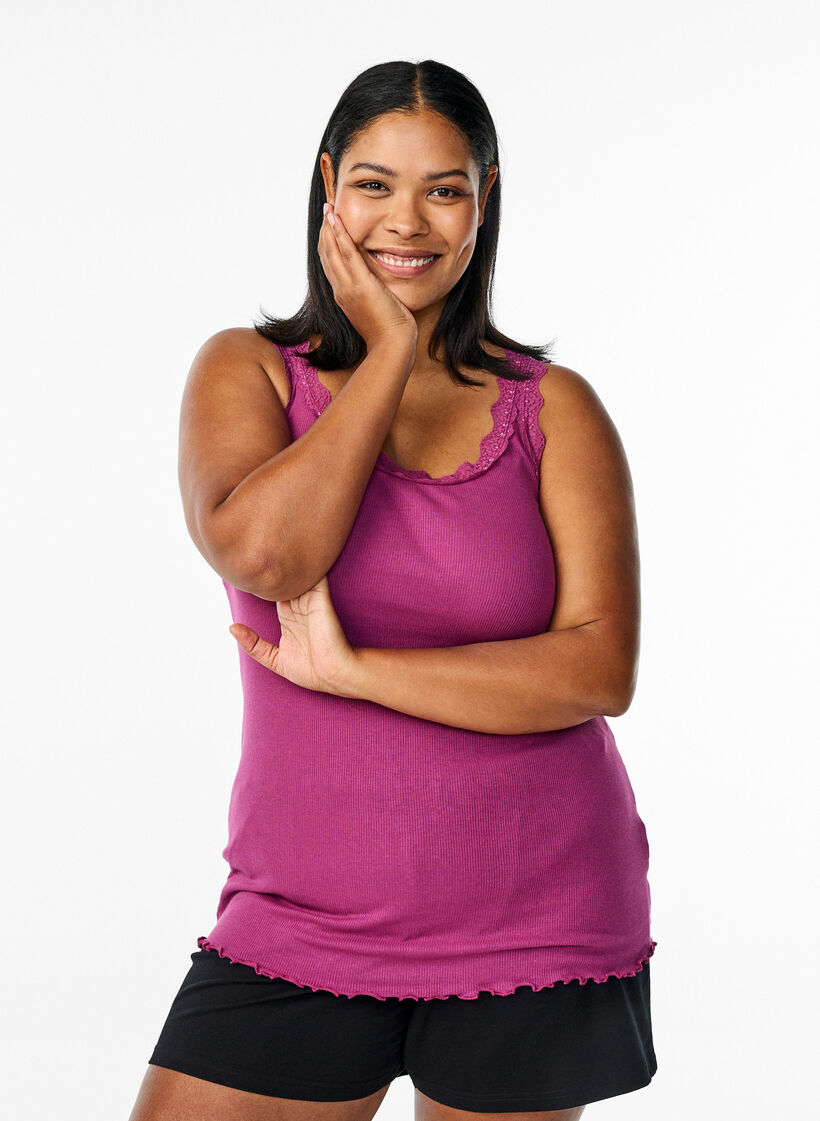 Pitsikoristeinen yl&auml;osa, Punainen, Model image number 0