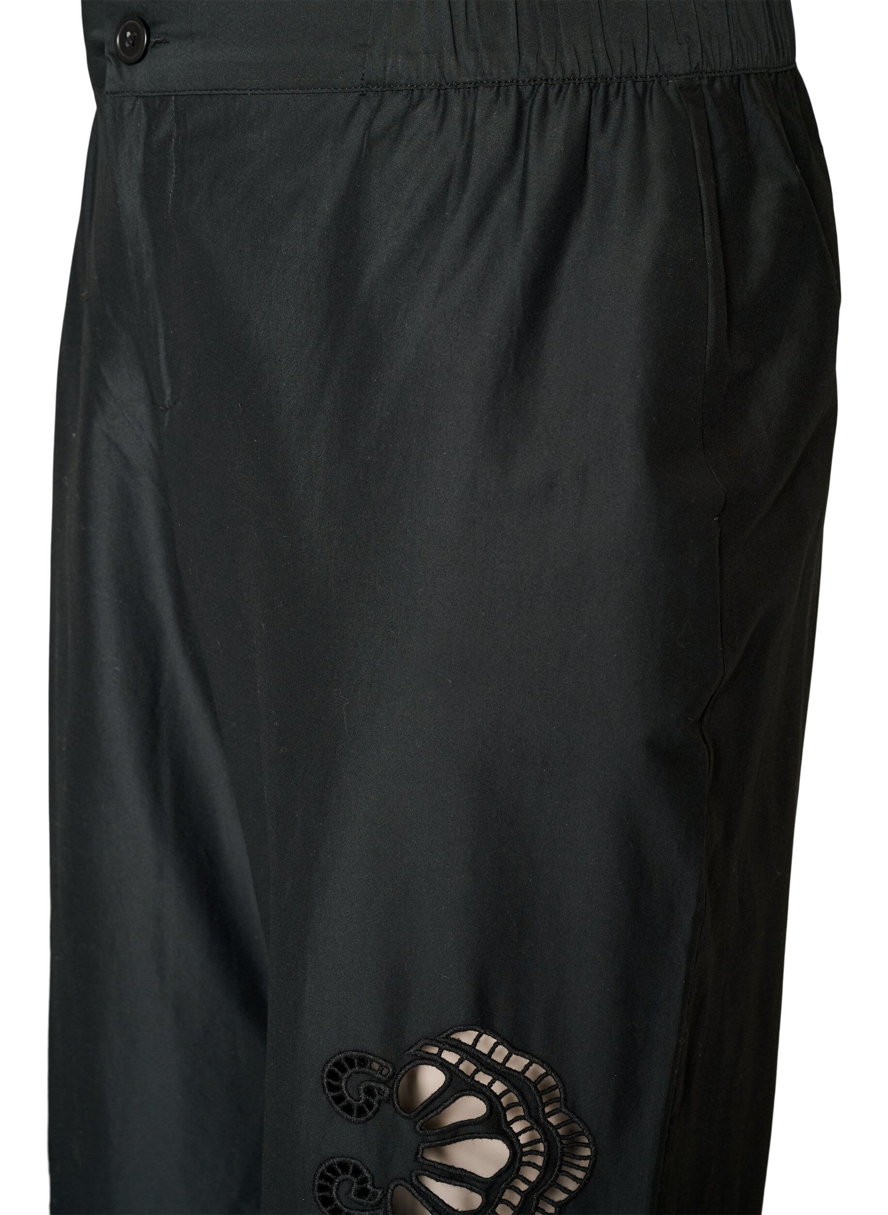 ZizziPuuvillahousut kirjotuilla aukkoilla, Musta, Packshot image number 2