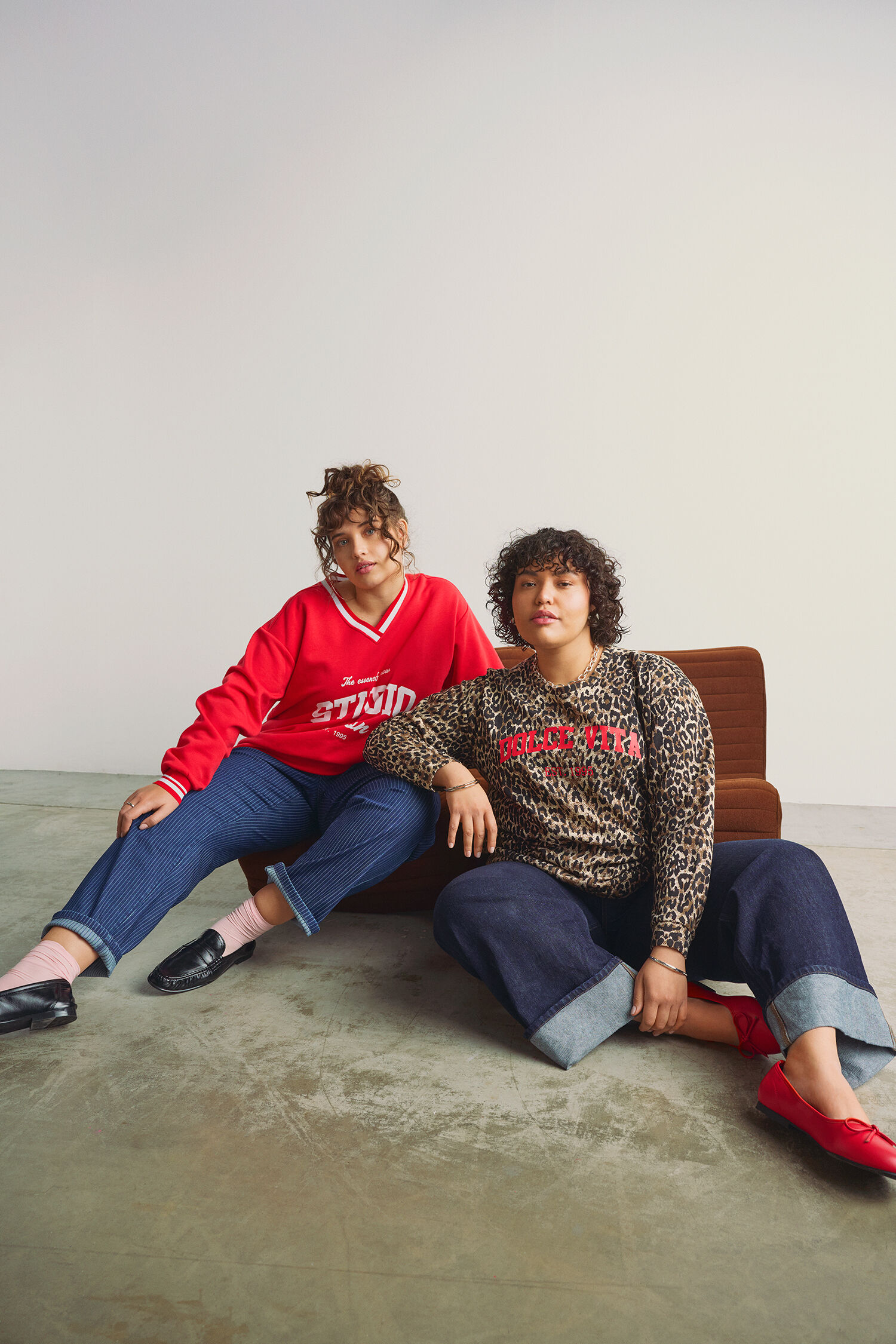 Zizzi Leopardi ja punaiset v&auml;rit, , Model