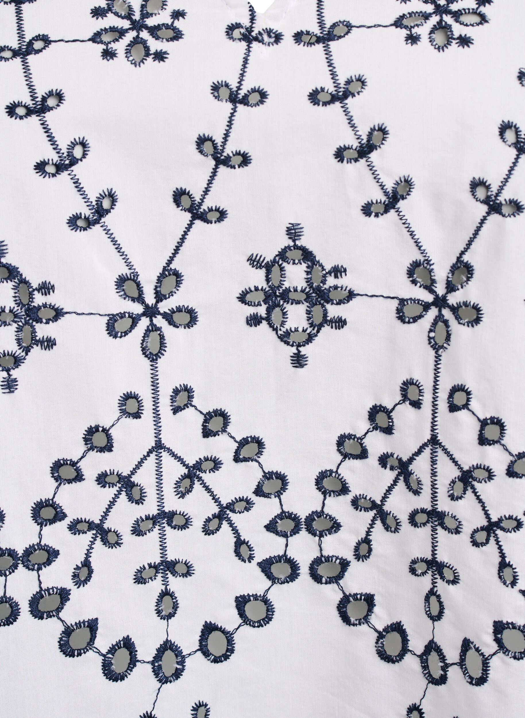 Zizzi 3/4-hihainen pusero kontrastiv&auml;risell&auml; broderie anglaise -kirjailulla, Valkoinen, Packshot image number 2