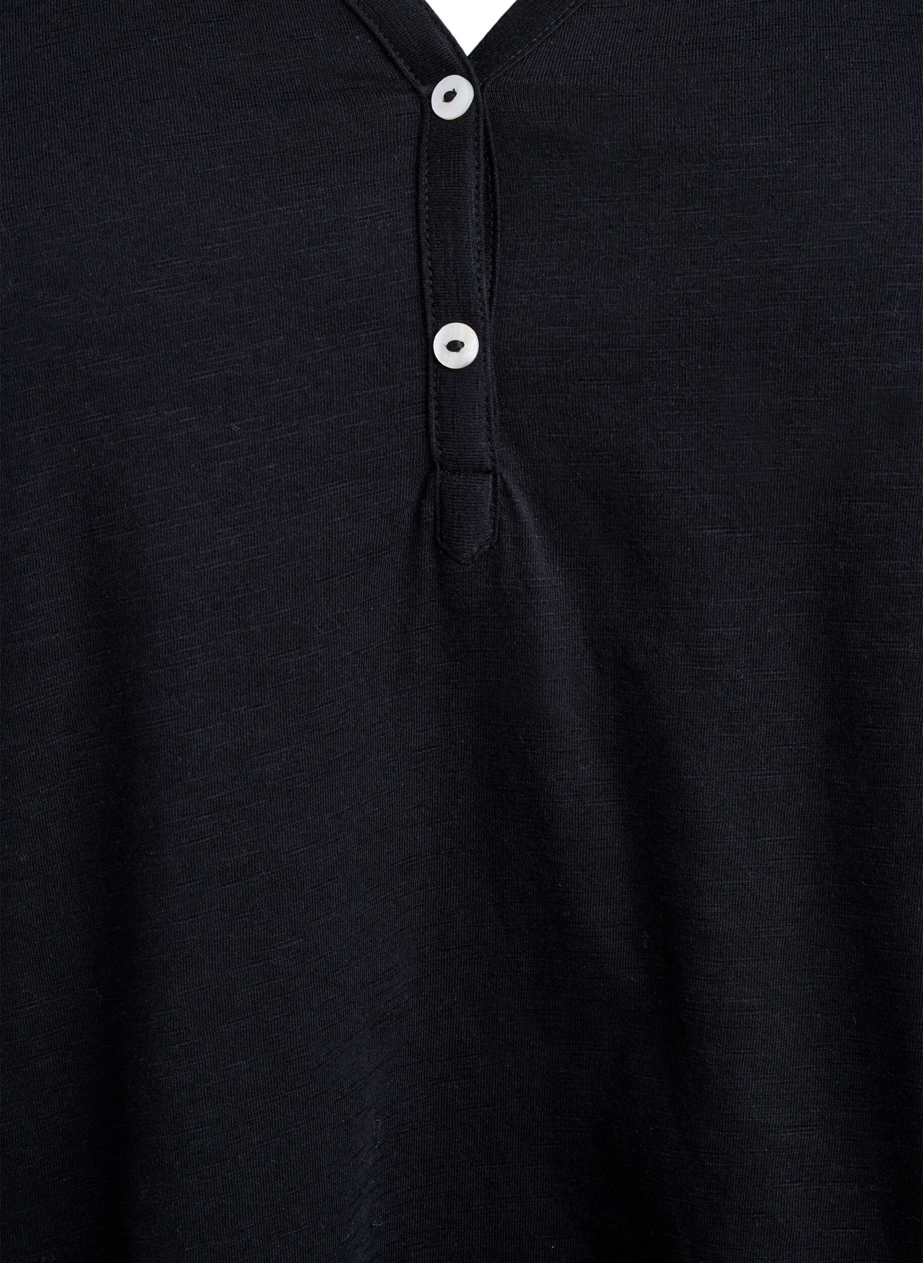 ZizziT-paita nappiyksityiskohdalla, Musta, Packshot image number 2
