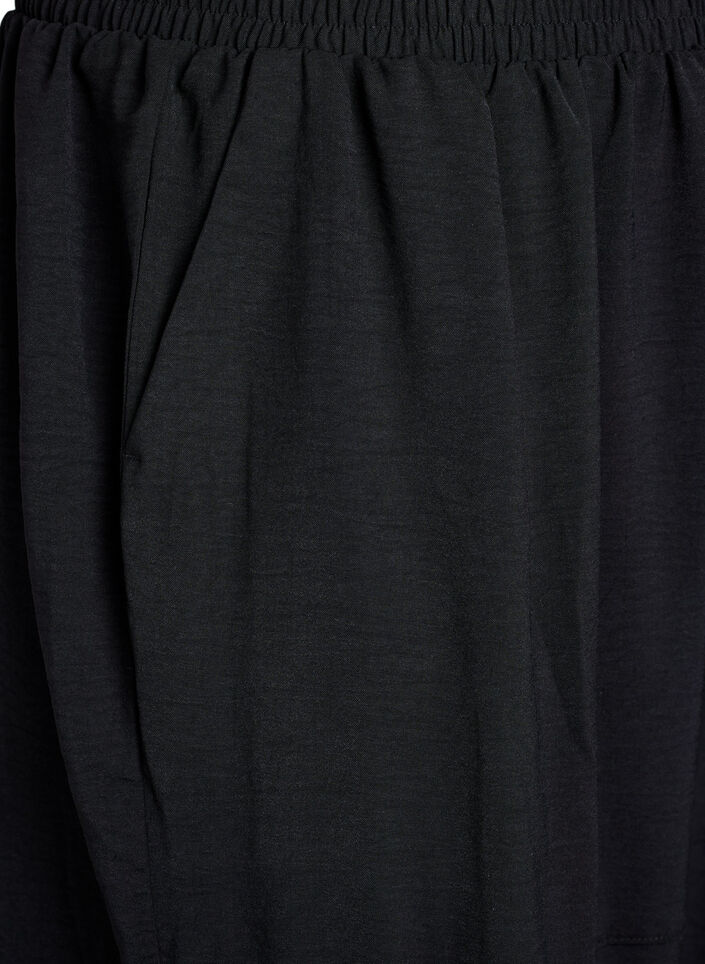 Haaremihousut cargotaskuilla ja joustavalla vyötäröllä, Musta, Packshot image number 2