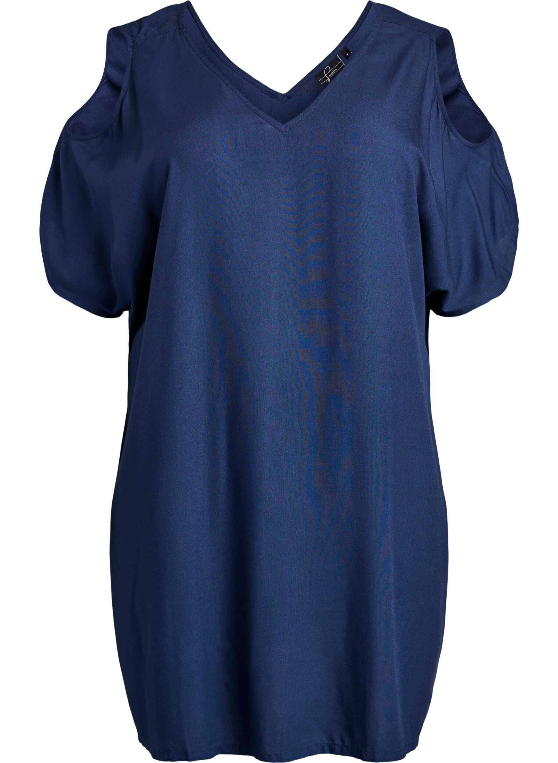 Rantamekko viskoosista olkayksityiskohdilla