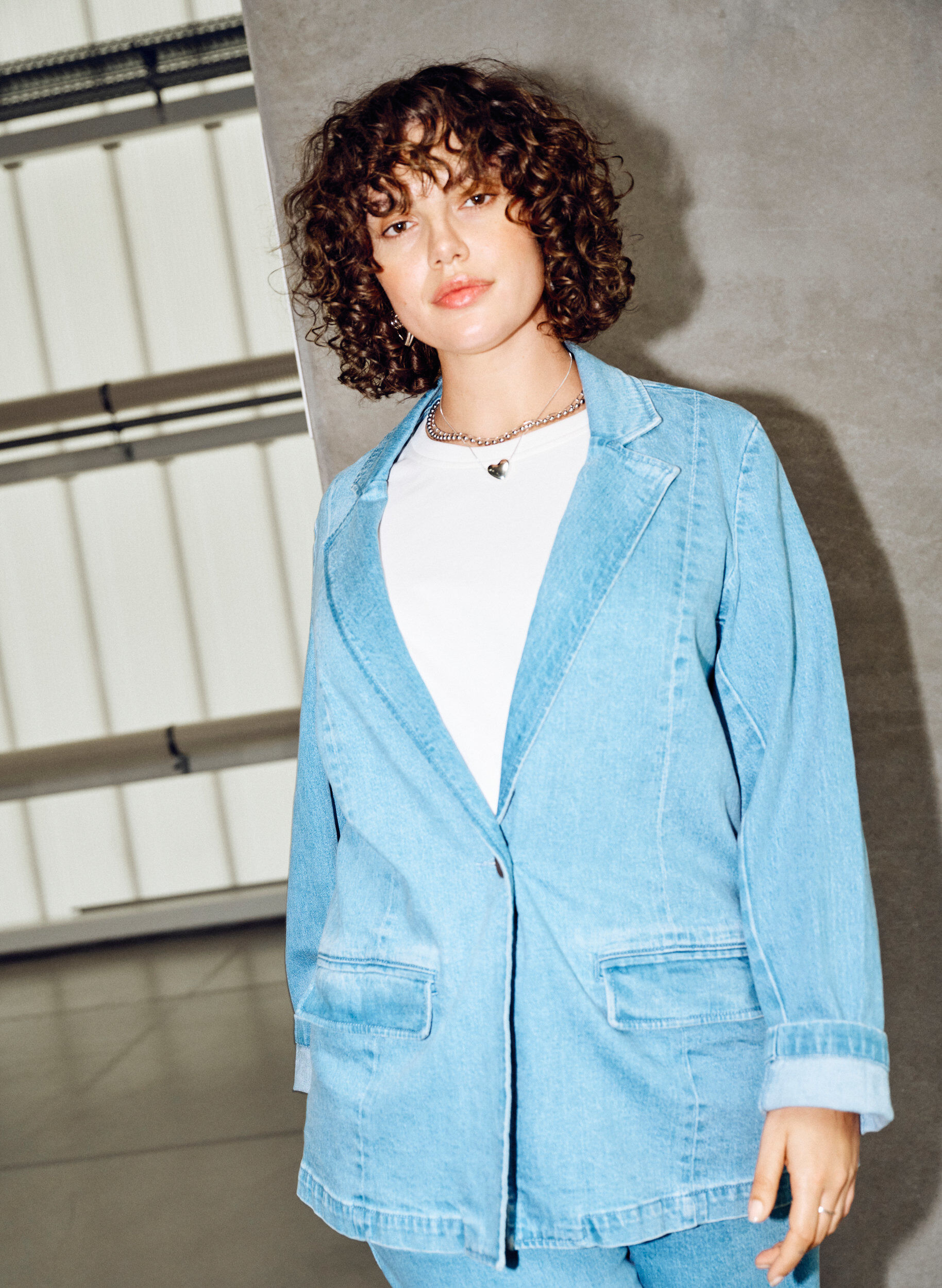 Zizzi Denim-bleiseri taskuilla, Sininen, Image image number 0