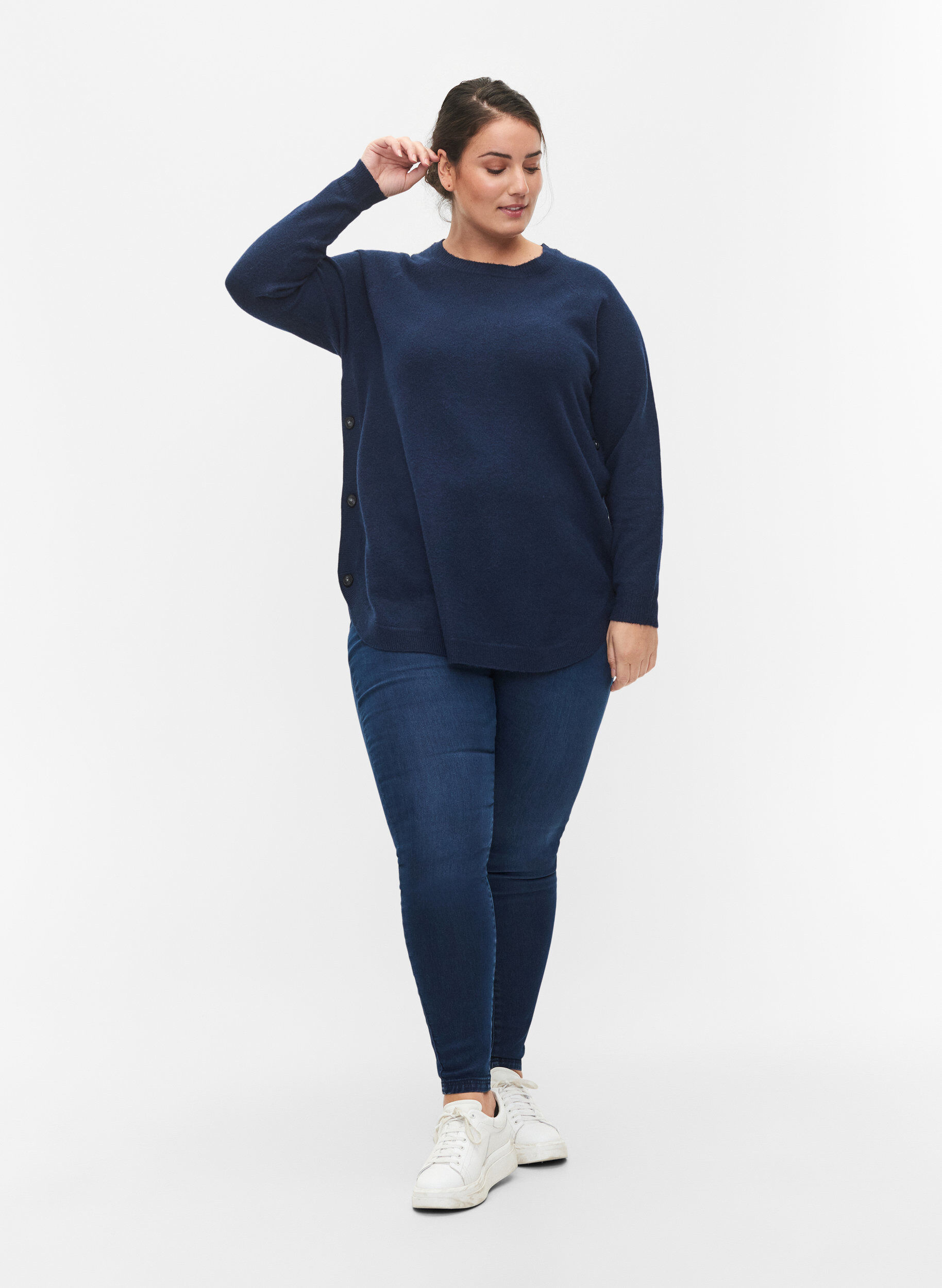 Zizzi Meleerattu neulepusero nappiyksityiskohdilla, Navy Blazer Mel., Model image number 3