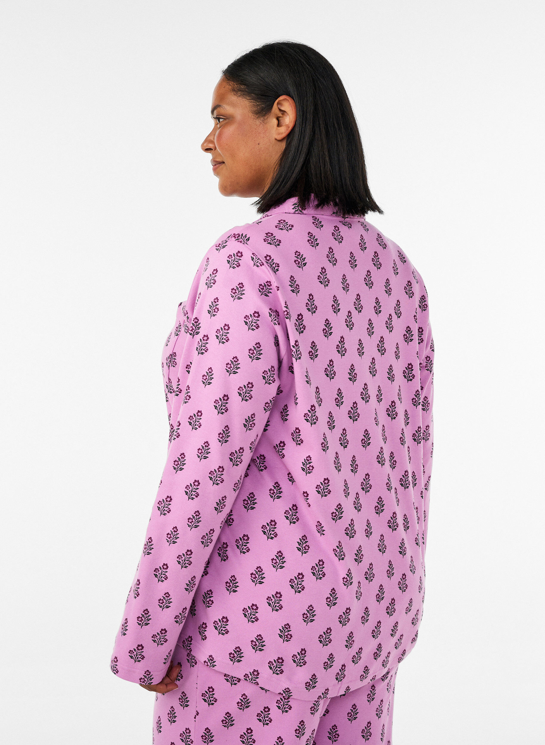 ZizziPuuvillainen pyjamapaita rintataskulla, Vaaleanpunainen, Model image number 2