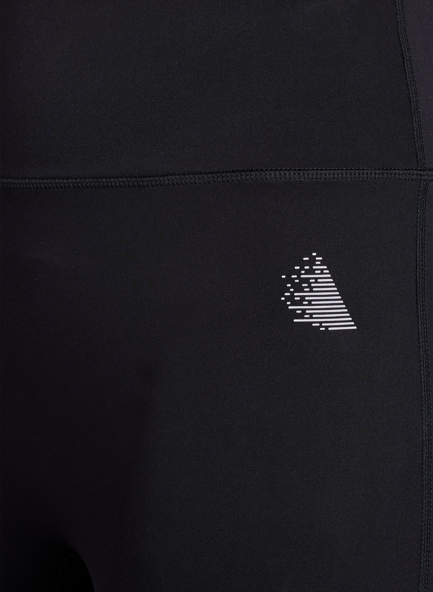 Zizzi CORE, kyykkykest&auml;v&auml;t 3/4-treenileggingsit taskulla, Musta, Packshot image number 2