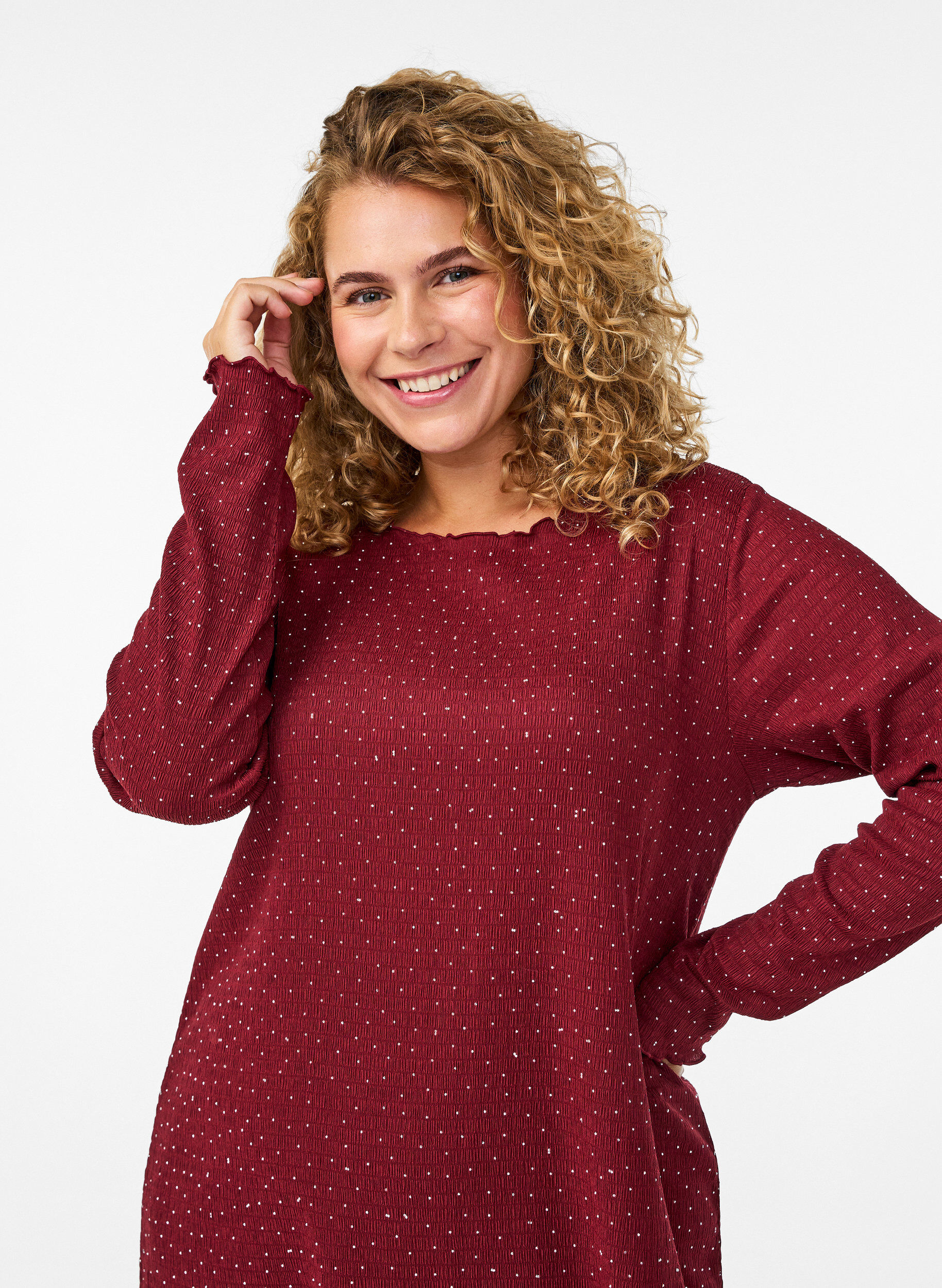 Zizzi Mekko strassikivill&auml; ja aaltoilevilla reunoilla, Tumma Bordeaux, Model image number 3