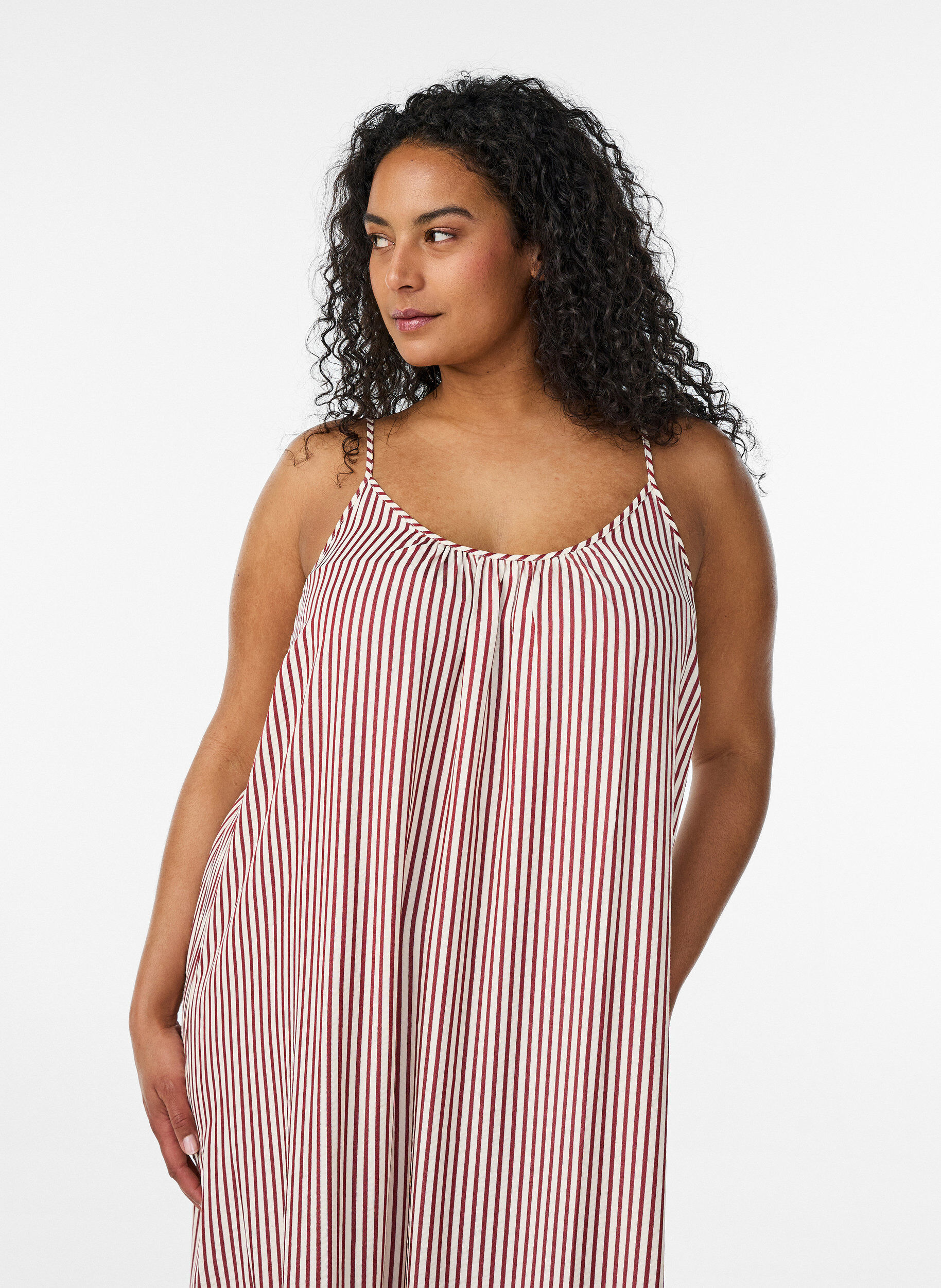 ZizziRaidallinen ja A-linjainen kes&auml;mekko, Punainen, Model image number 2