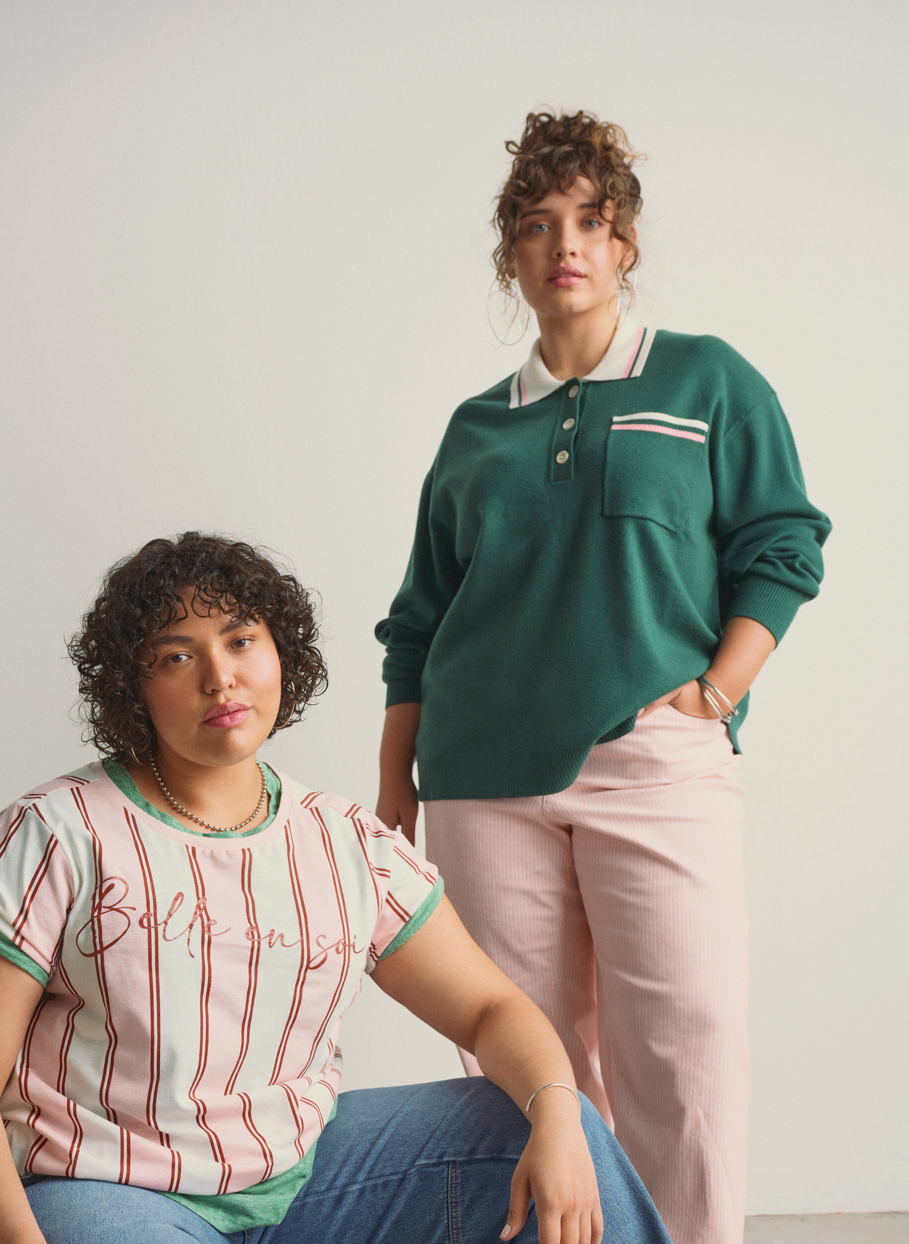 Zizzi Neulepusero poolokauluksella ja kontrastiraidoilla, Vihre&auml;, Image image number 0