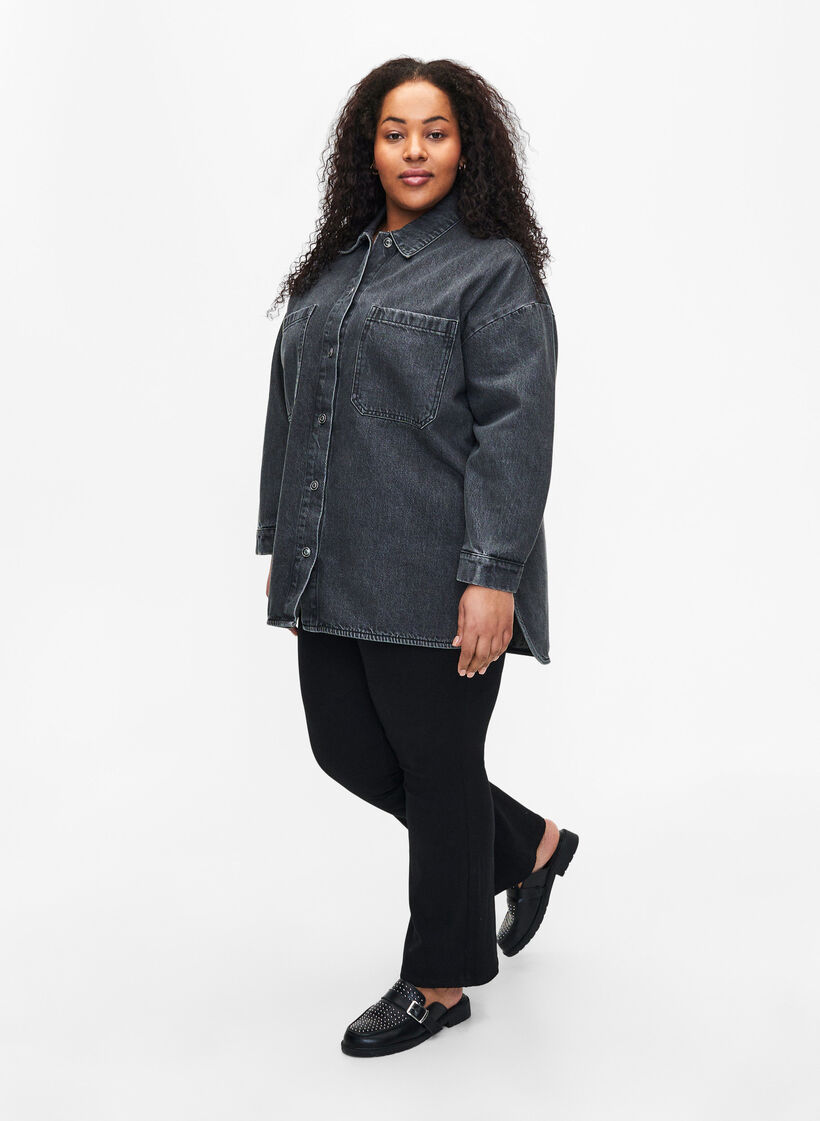 Väljä denim-takki napeilla, Grey Denim, Model image number 2