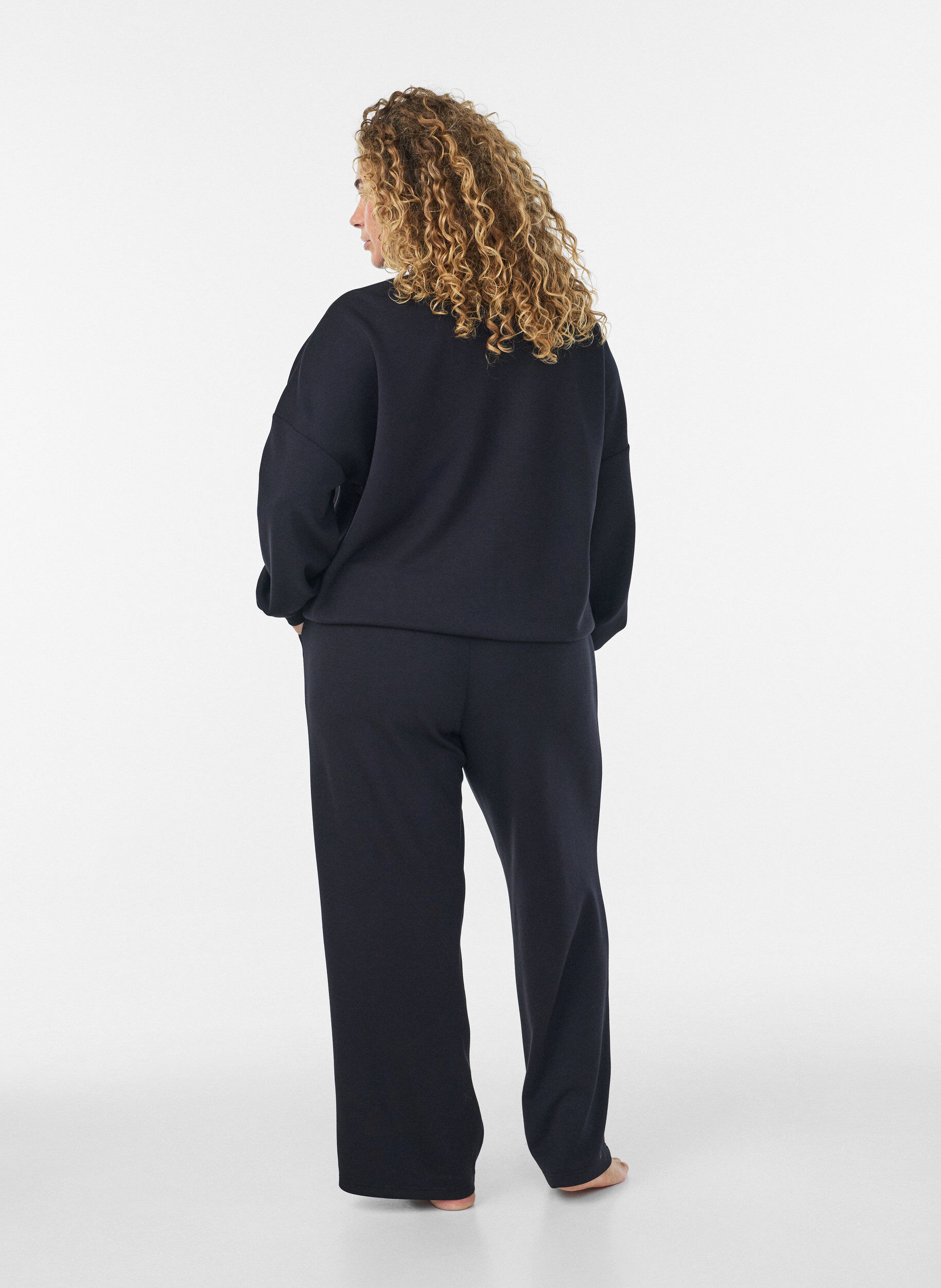 ZizziJersey-neuletakki vetoketjulla ja korkealla kauluksella, Musta, Model image number 2