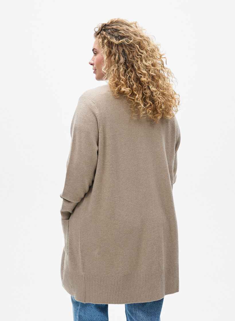Joustinneuletakki taskuilla, Beige, Model image number 2