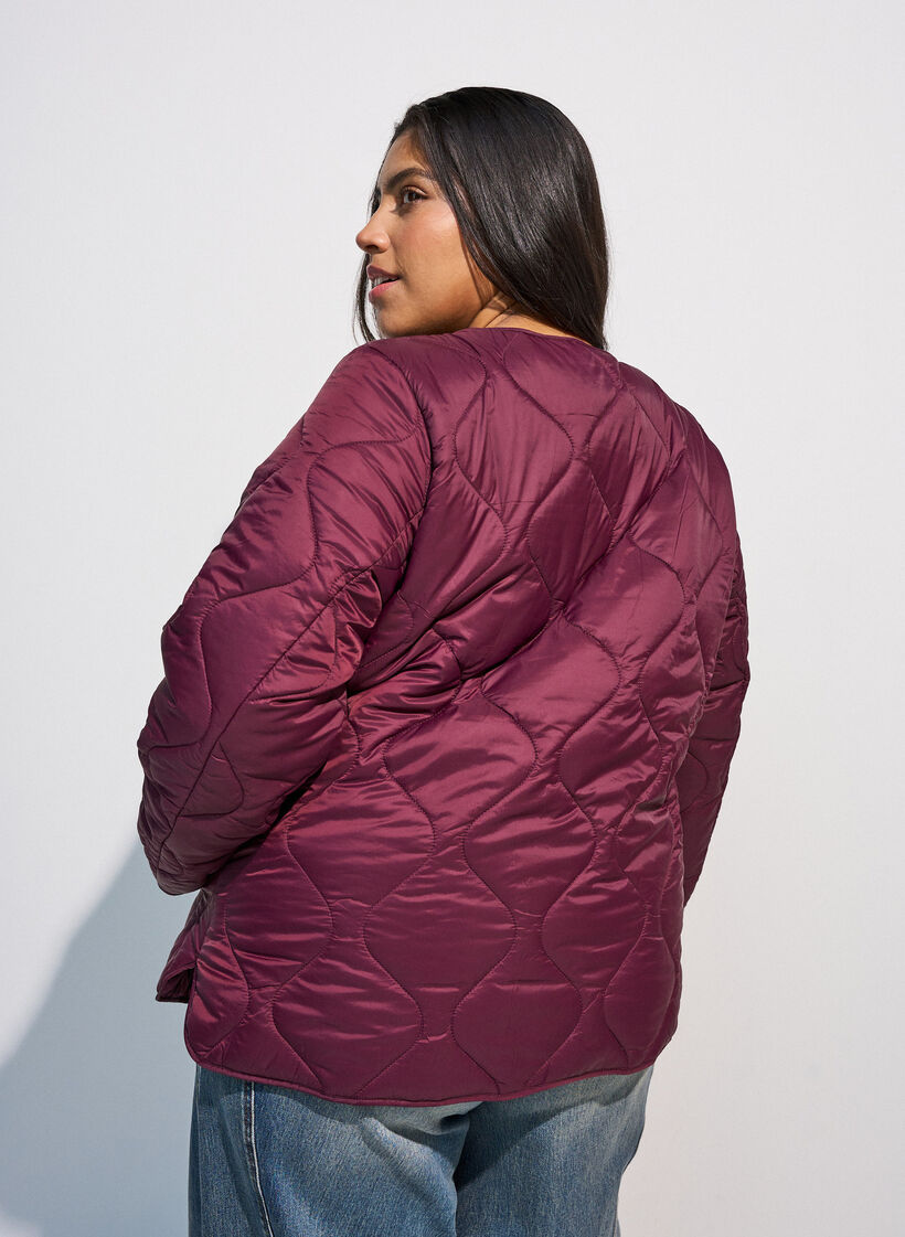 Tikkitakki painonapeilla ja py&ouml;re&auml;ll&auml; p&auml;&auml;ntiell&auml;, Tumma Bordeaux, Model image number 2