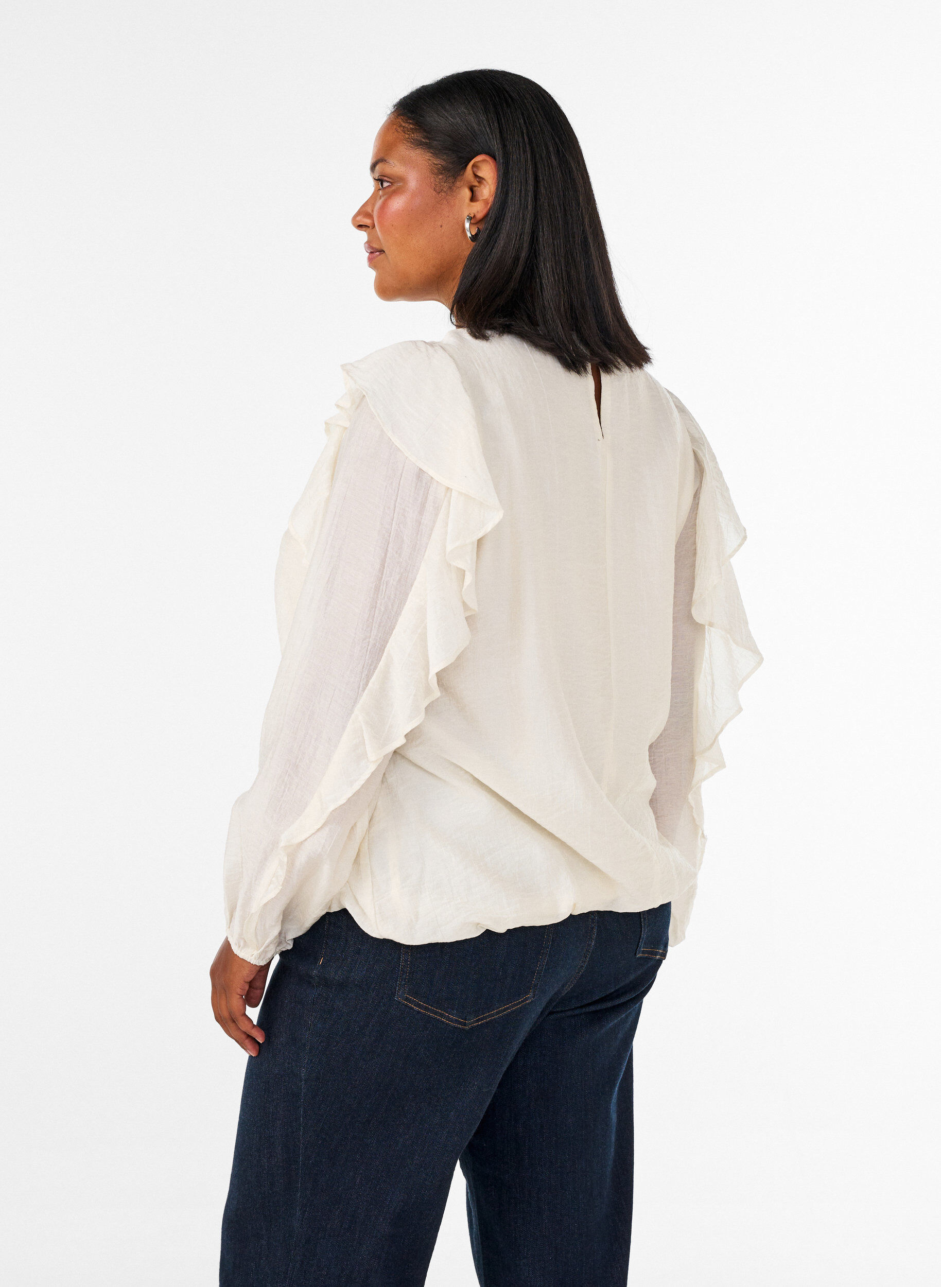 ZizziPusero r&ouml;yhel&ouml;ill&auml; ja pallomainen muoto, Vanilja, Model image number 2