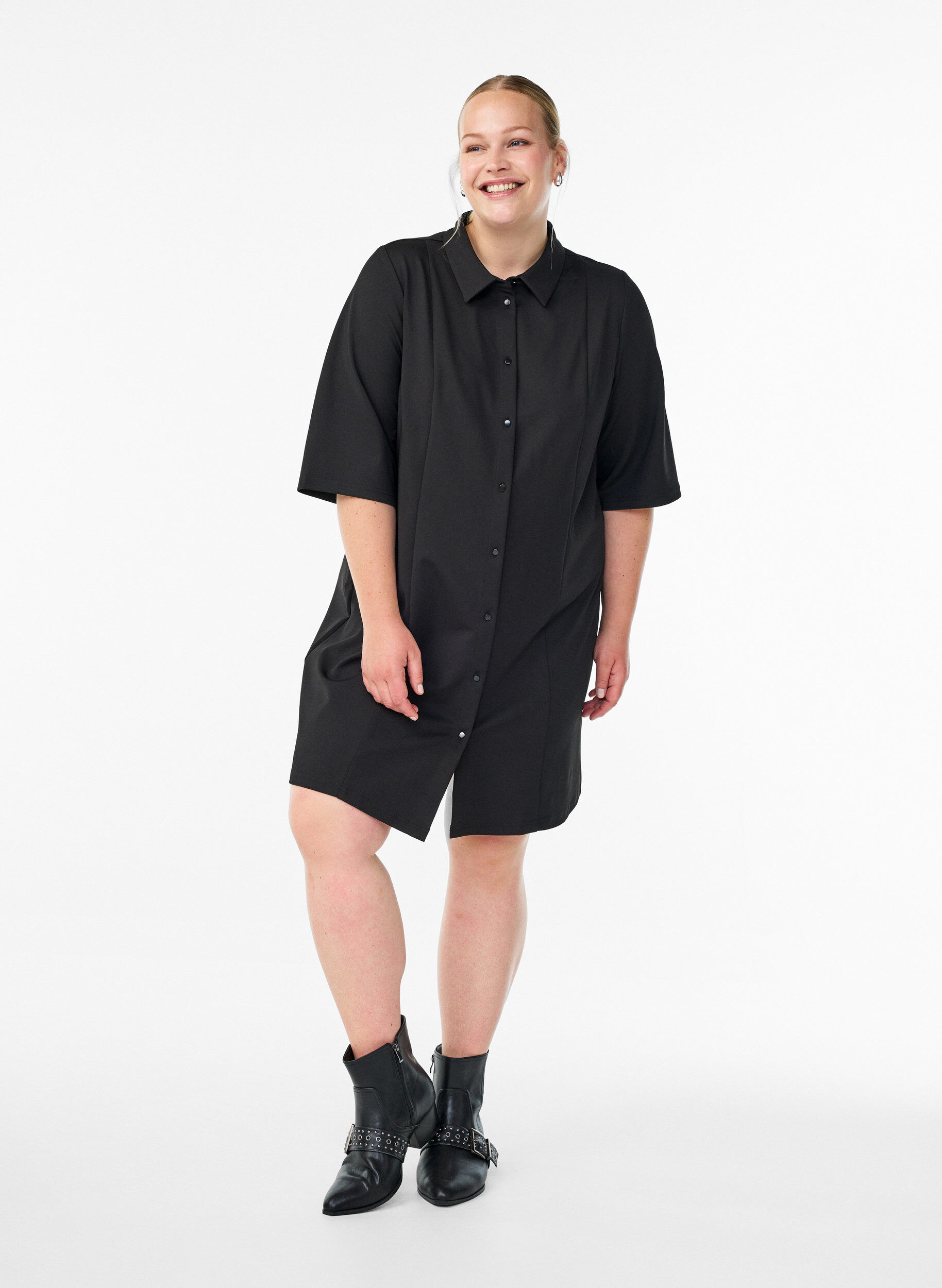 Zizzi Lyhyt paitamekko 3/4-hihoilla, Musta, Model image number 1