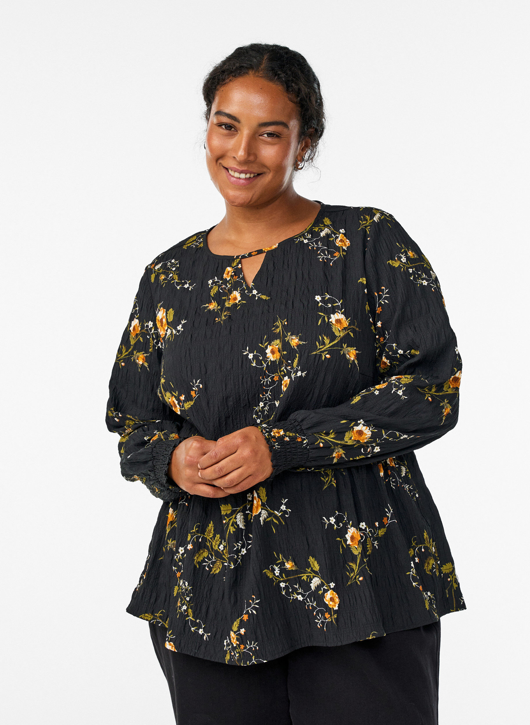 ZizziPitk&auml;hihainen pusero kukkakuosilla, Musta, Model image number 0