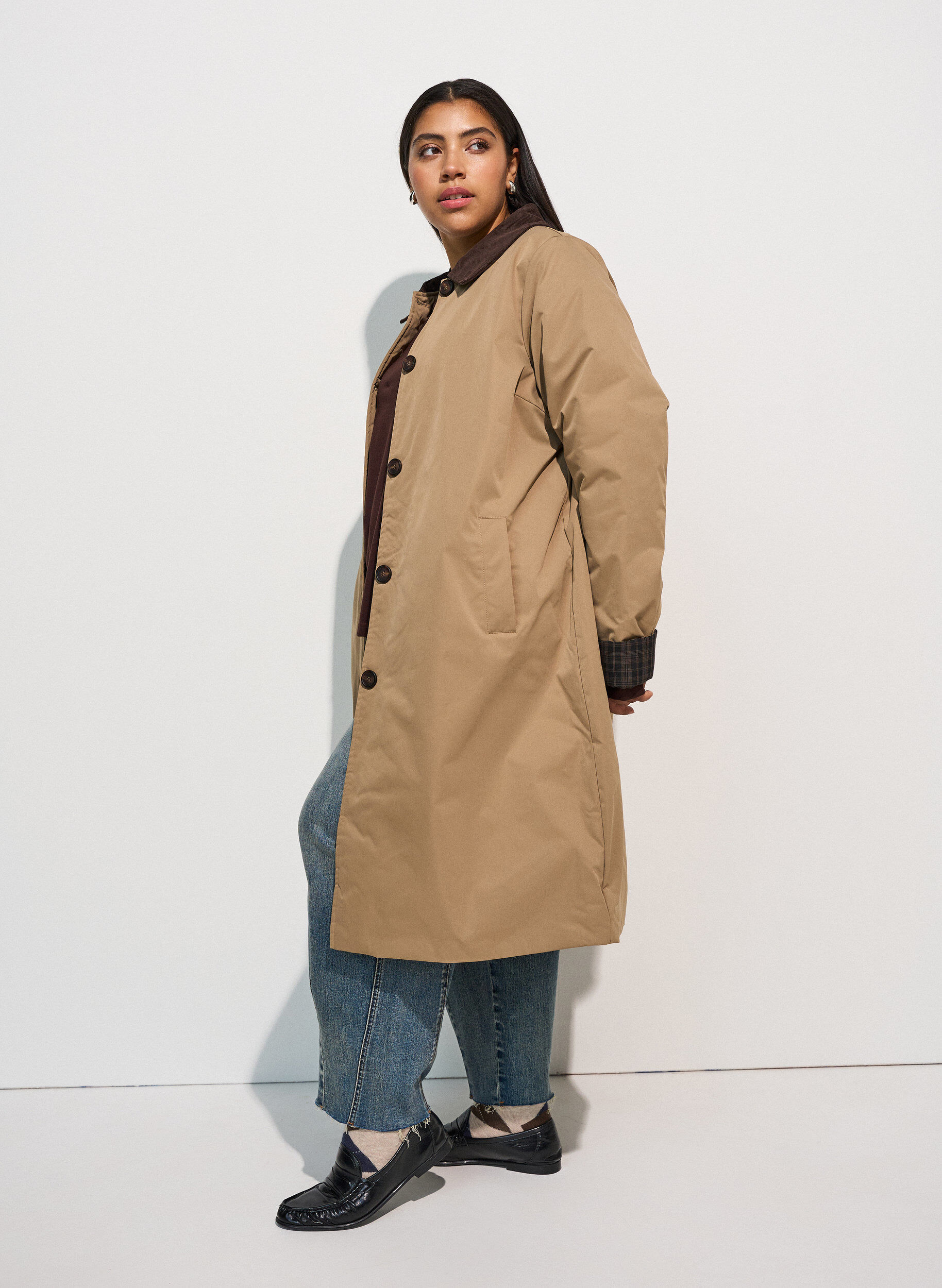 ZizziPuolimittainen takki vakosamettikauluksella, Beige, Model image number 2
