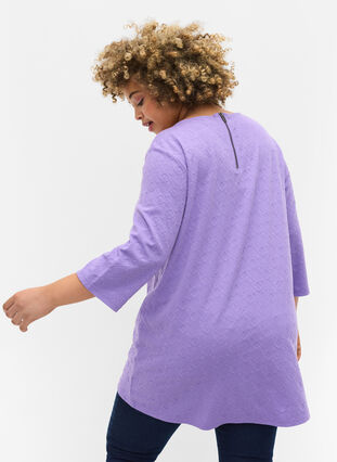 Pitkä pusero pyöreällä pääntiellä ja 3/4-hihoilla, Paisley Purple, Model image number 1