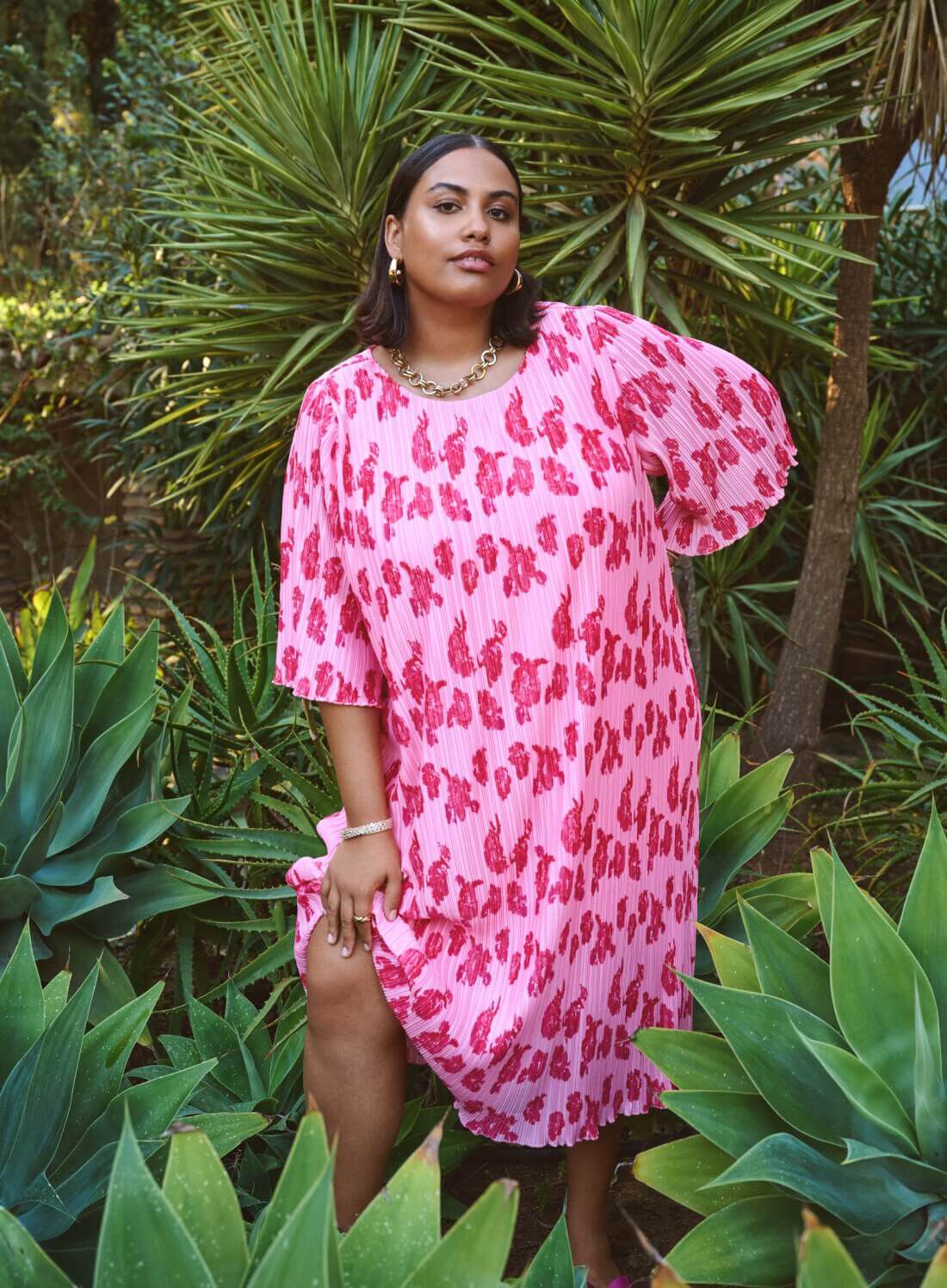 Painettu mekko vaaleanpunainen, , Model