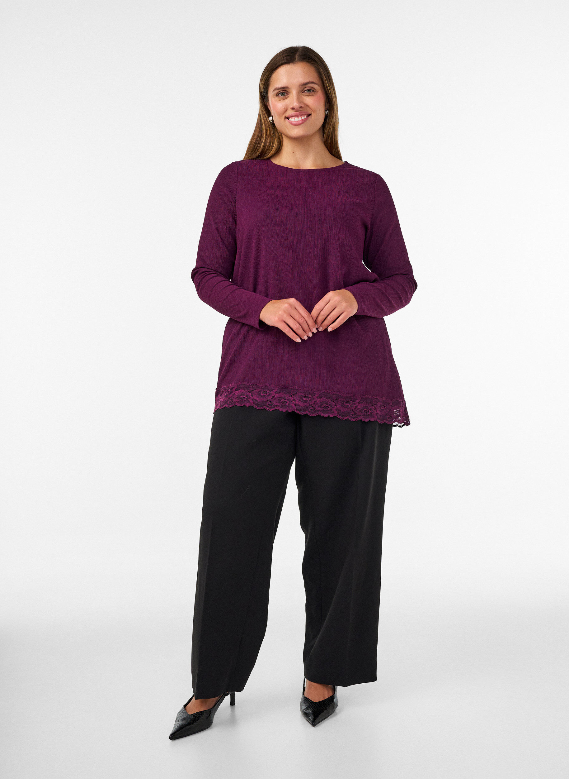 ZizziJerseypusero, jossa ep&auml;symmetrinen pitsireunus, Violetti, Model image number 1