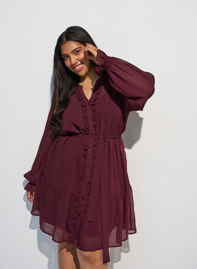Mekko kevyest&auml; kudotusta kankaasta, r&ouml;yhel&ouml;t ja vy&ouml;t&auml;r&ouml;nauha, Punainen, Model image number 0