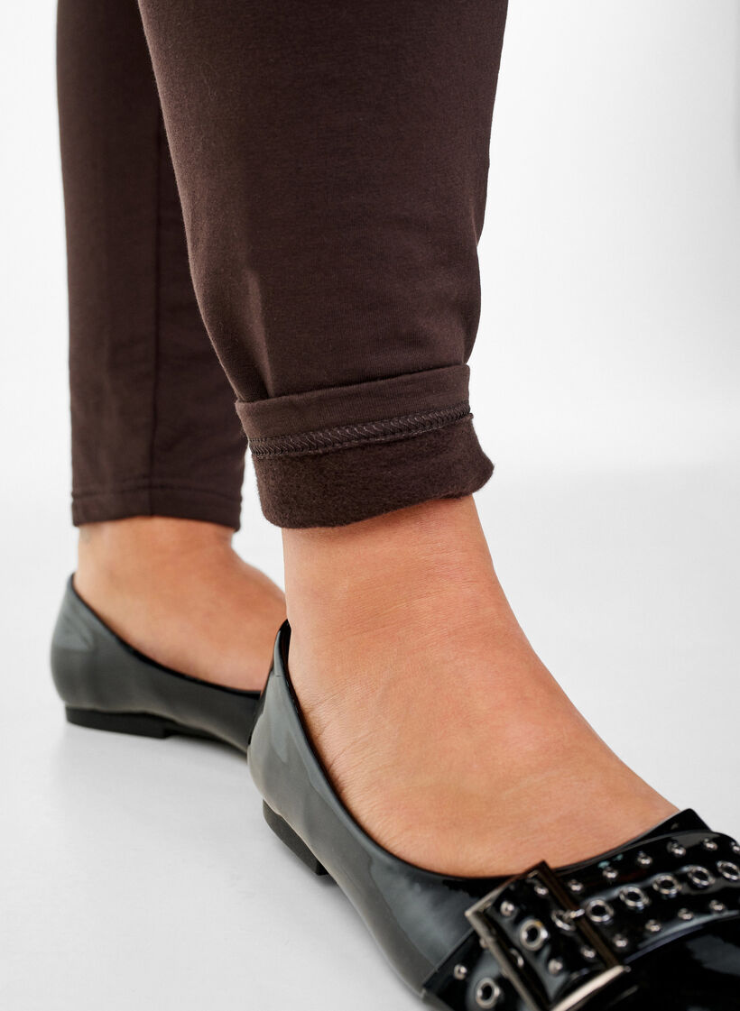 Puuvillaleggingsit vuorella, Ruskea, Model image number 3