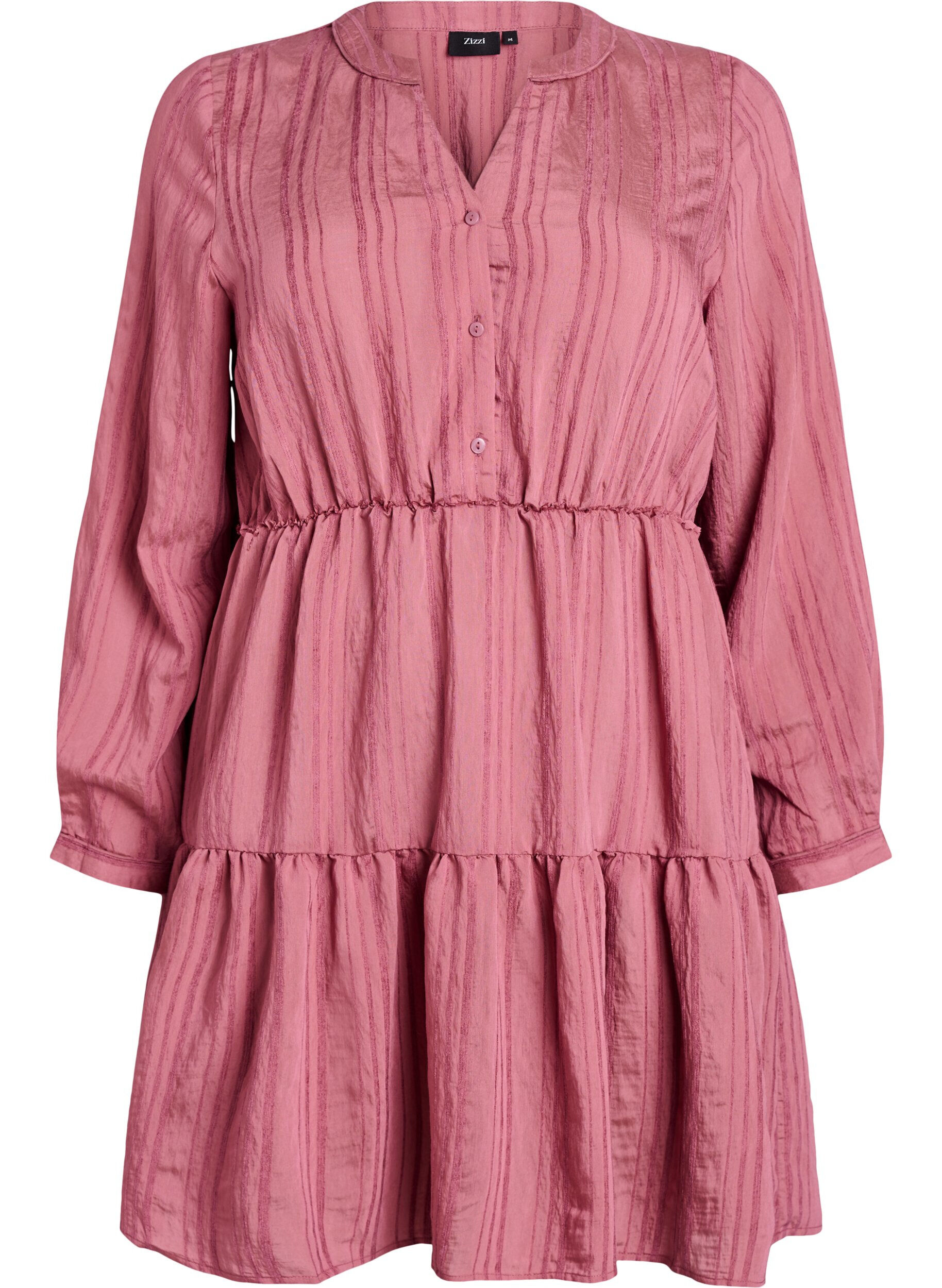 Lyhyt mekko kudotulla raitatekstuurilla ja joustavalla vy&ouml;t&auml;r&ouml;ll&auml;