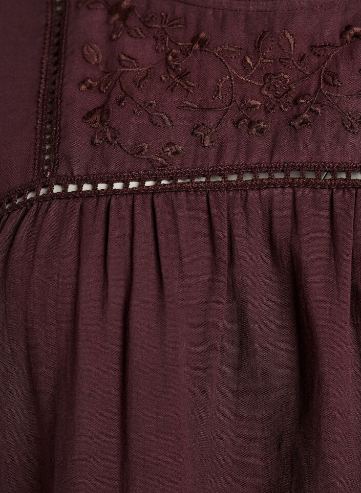 Pusero kirjailulla ja reik&auml;kirjonnalla somistettuna, Tumma Bordeaux, Packshot image number 2