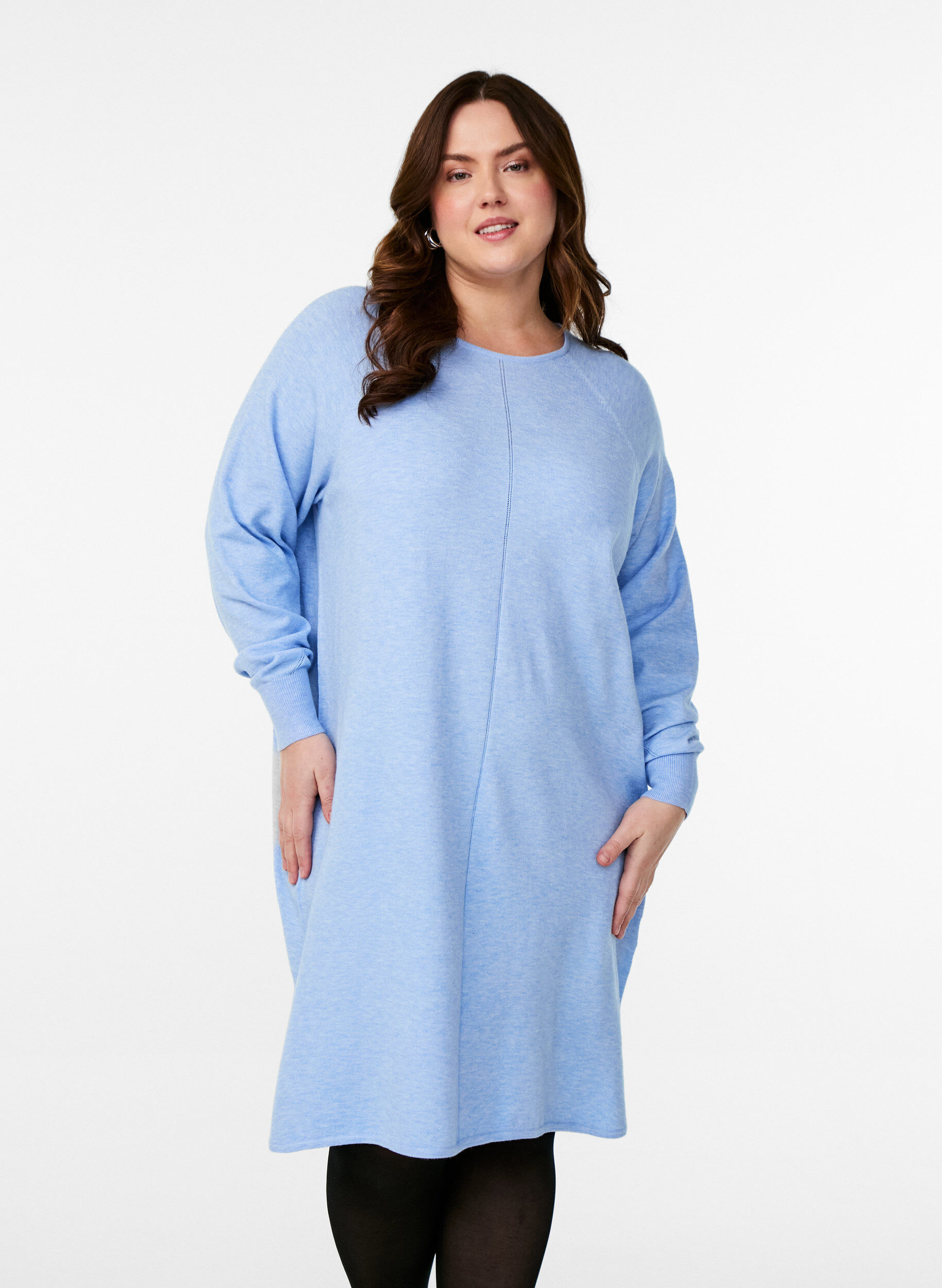 Zizzi Neulemekko py&ouml;re&auml;ll&auml; p&auml;&auml;ntiell&auml; ja neulotulla kuviolla, Della R. Blue Mel., Model image number 0