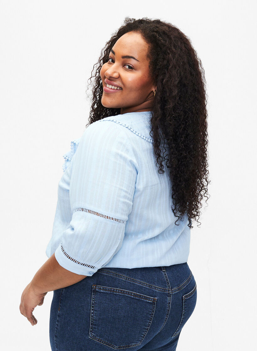 Pusero, jossa on 3/4-hihat ja pitsikoriste, Chambray Blue, Model image number 1