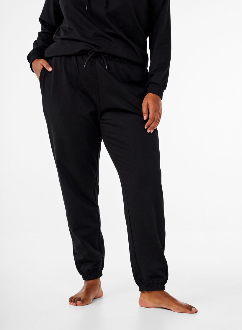 Huppari painatuksella, Musta, Model image number 3